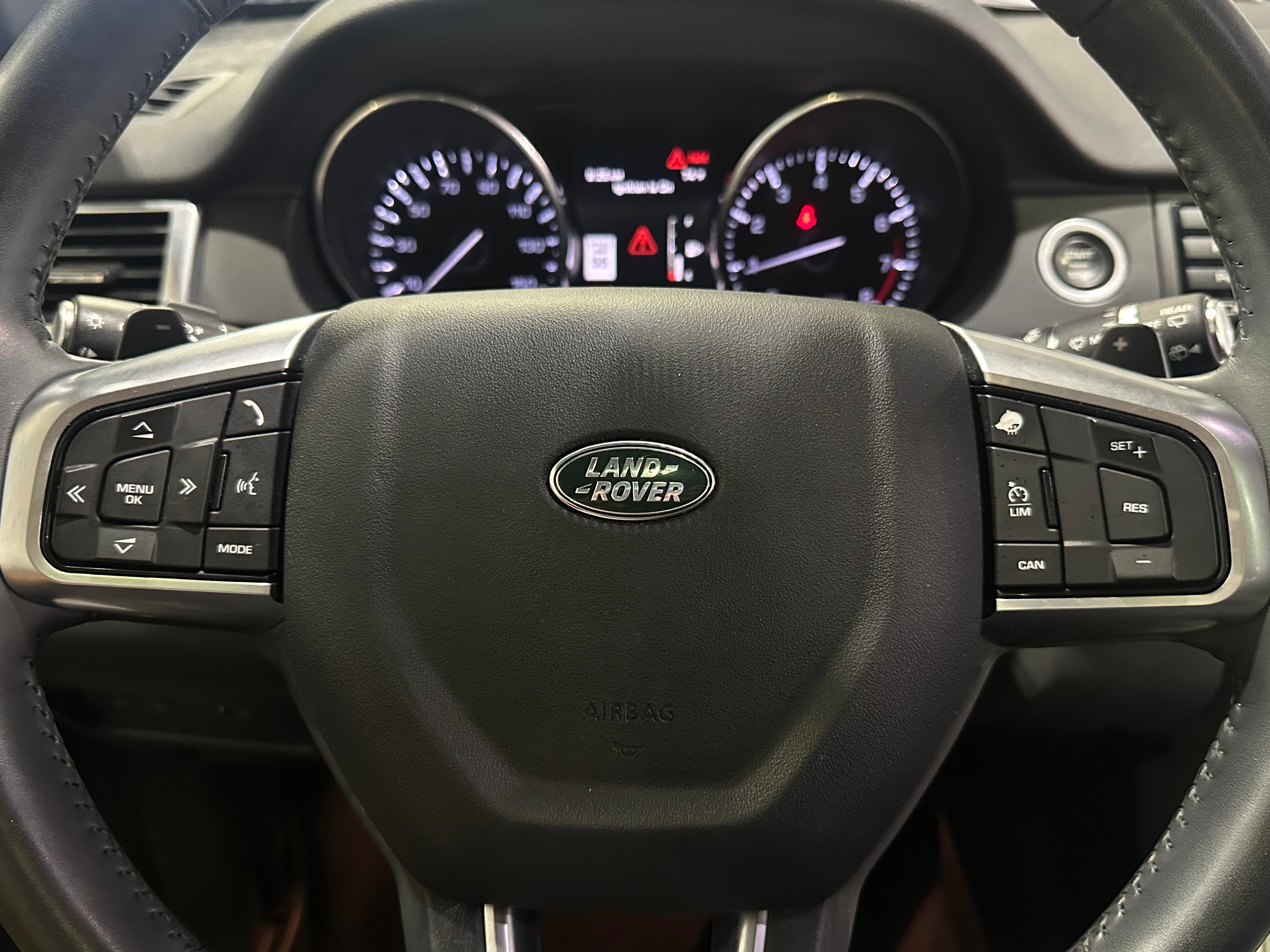 2016 Land Rover Discovery Sport HSE 4