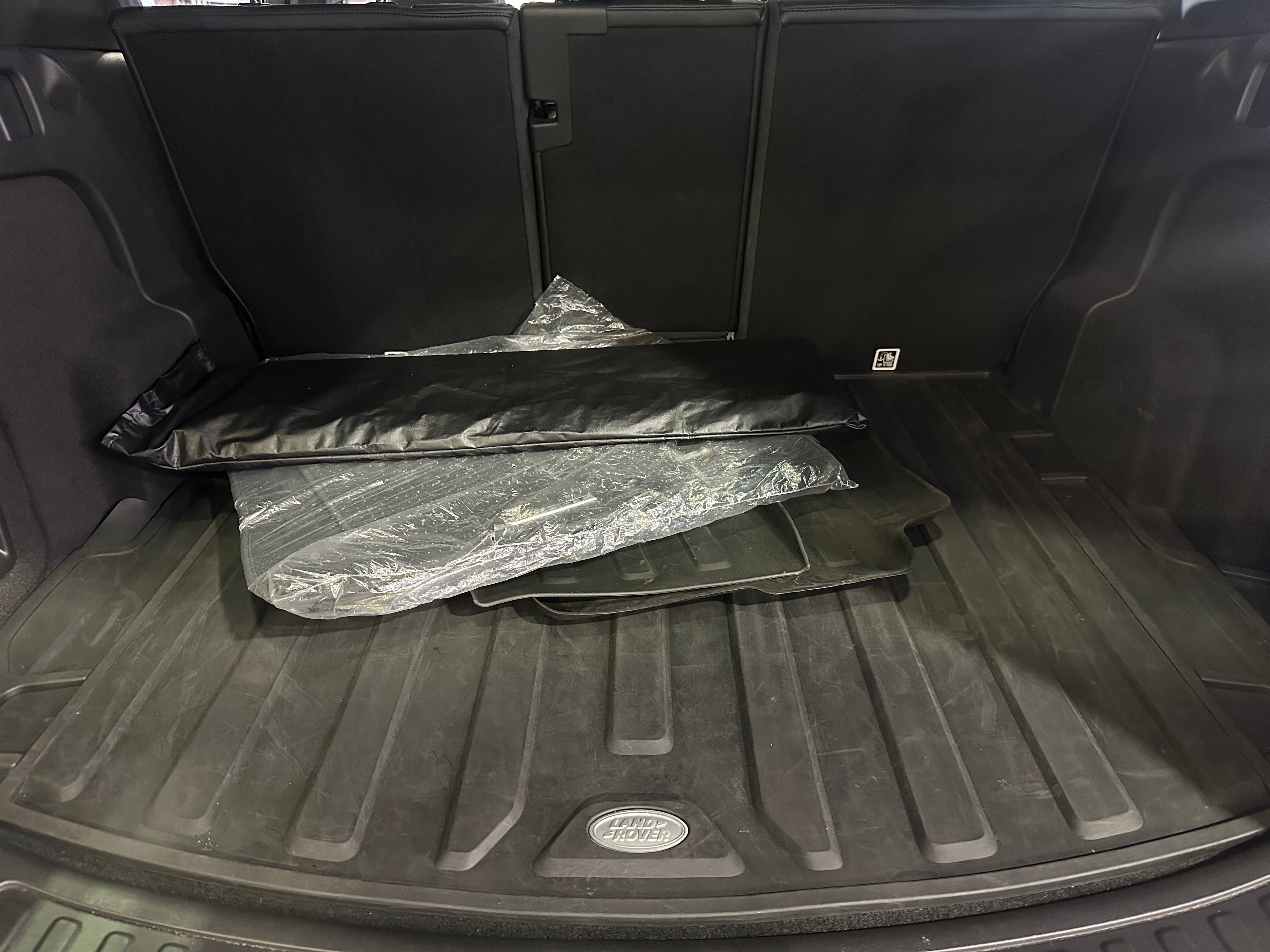 2016 Land Rover Discovery Sport HSE 6