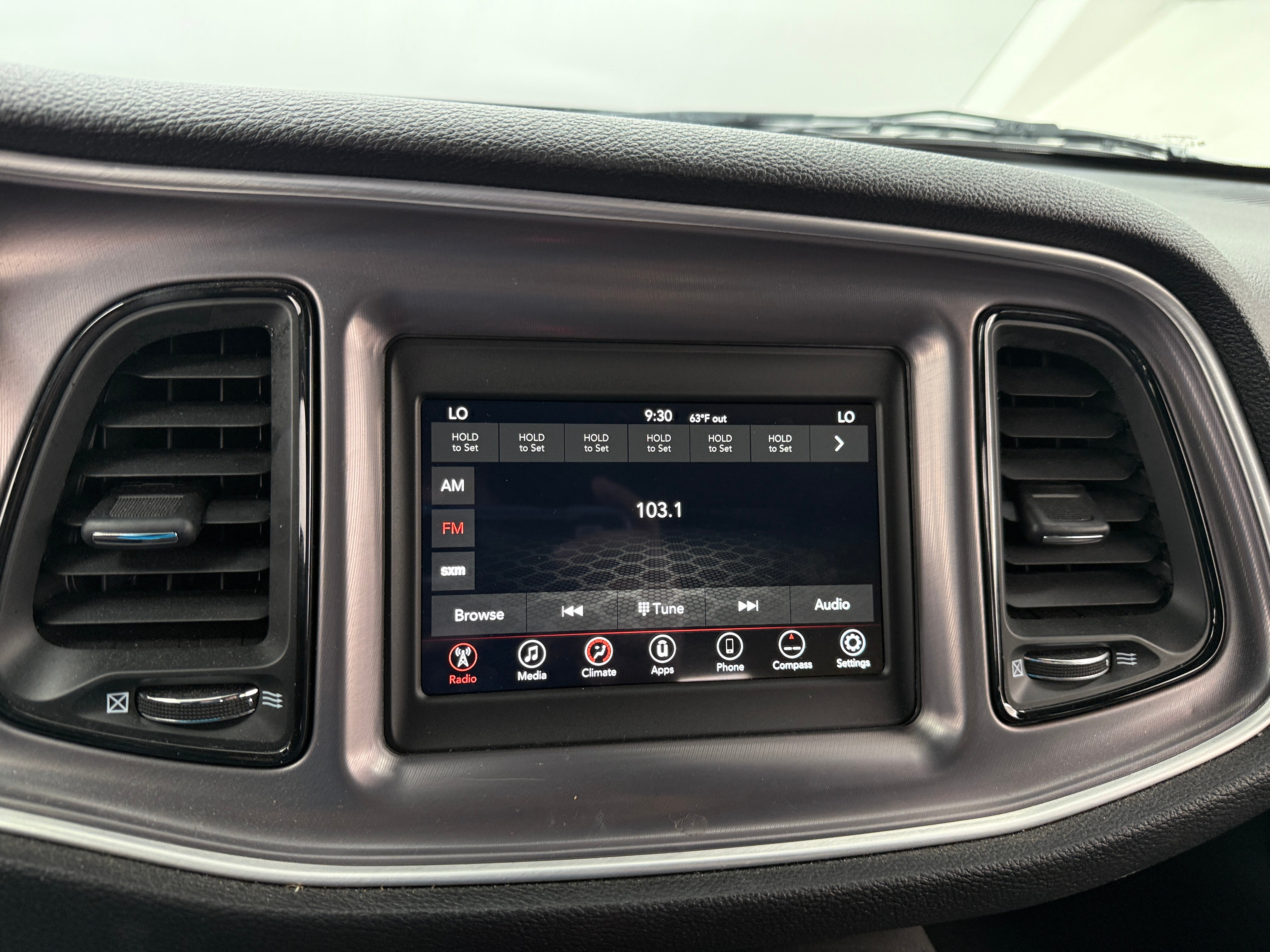2019 Dodge Challenger SXT 3