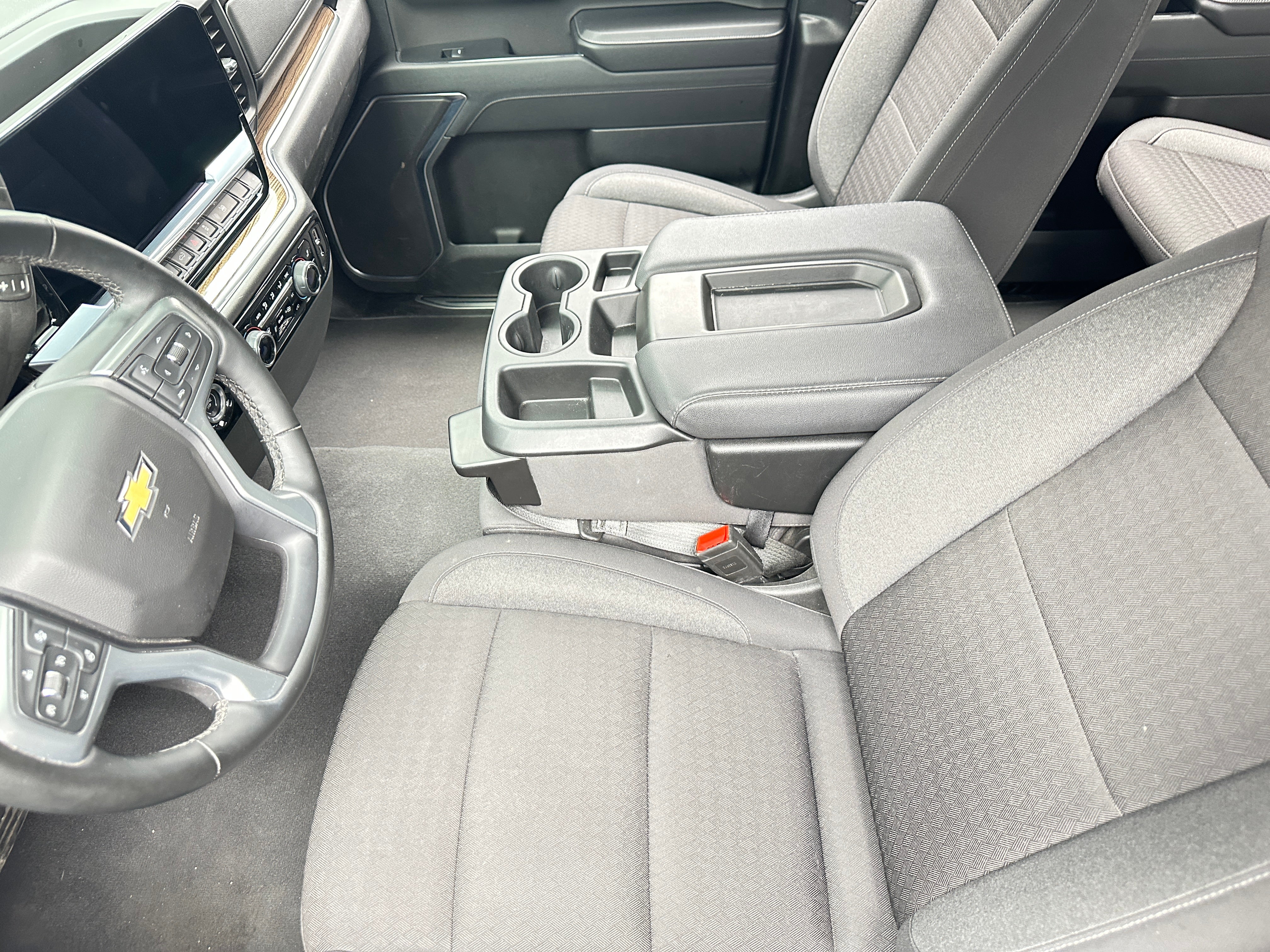 Thumbnail: 2024 Chevrolet Silverado 1500 - 2
