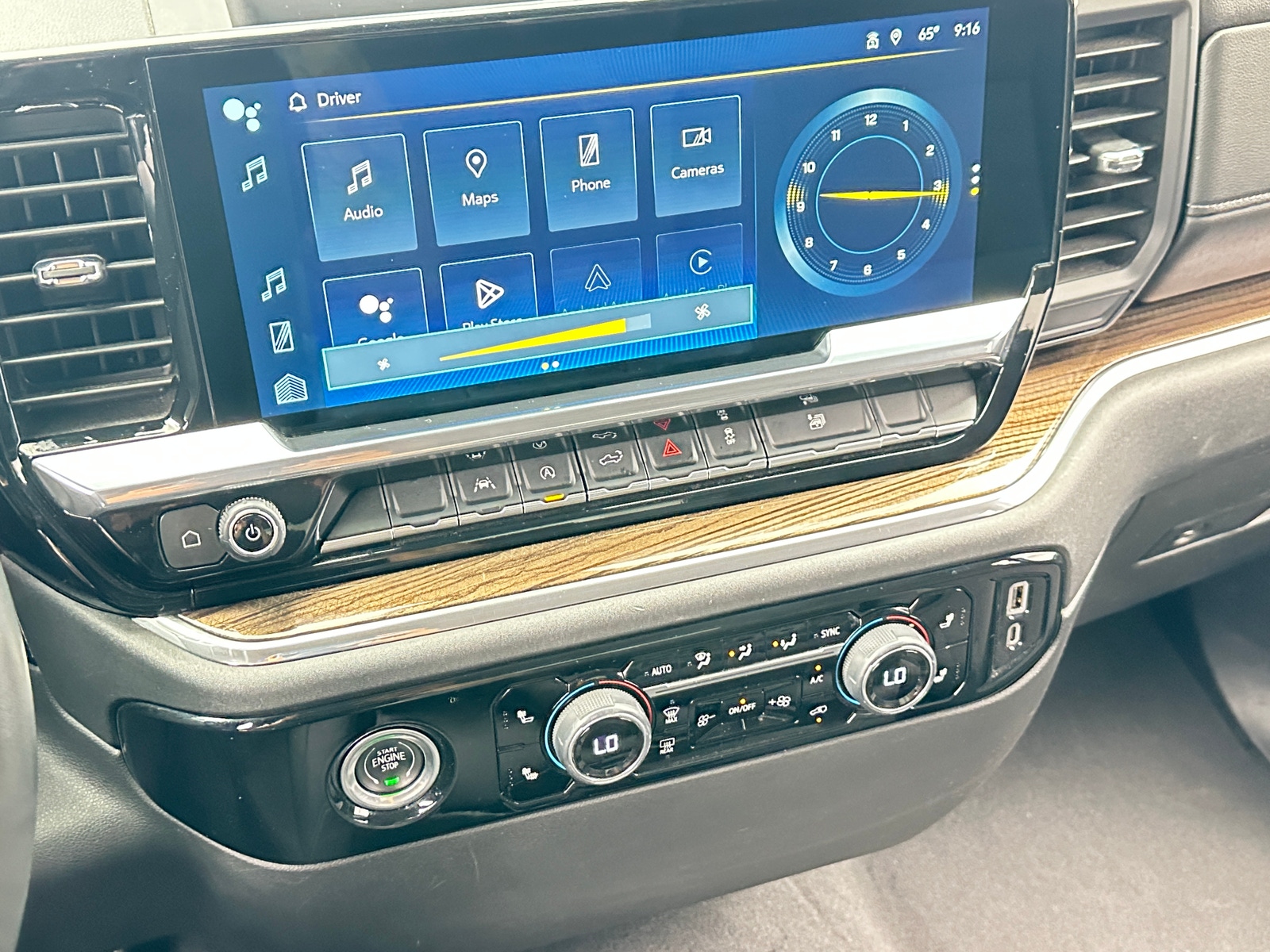 Thumbnail: 2024 Chevrolet Silverado 1500 - 4