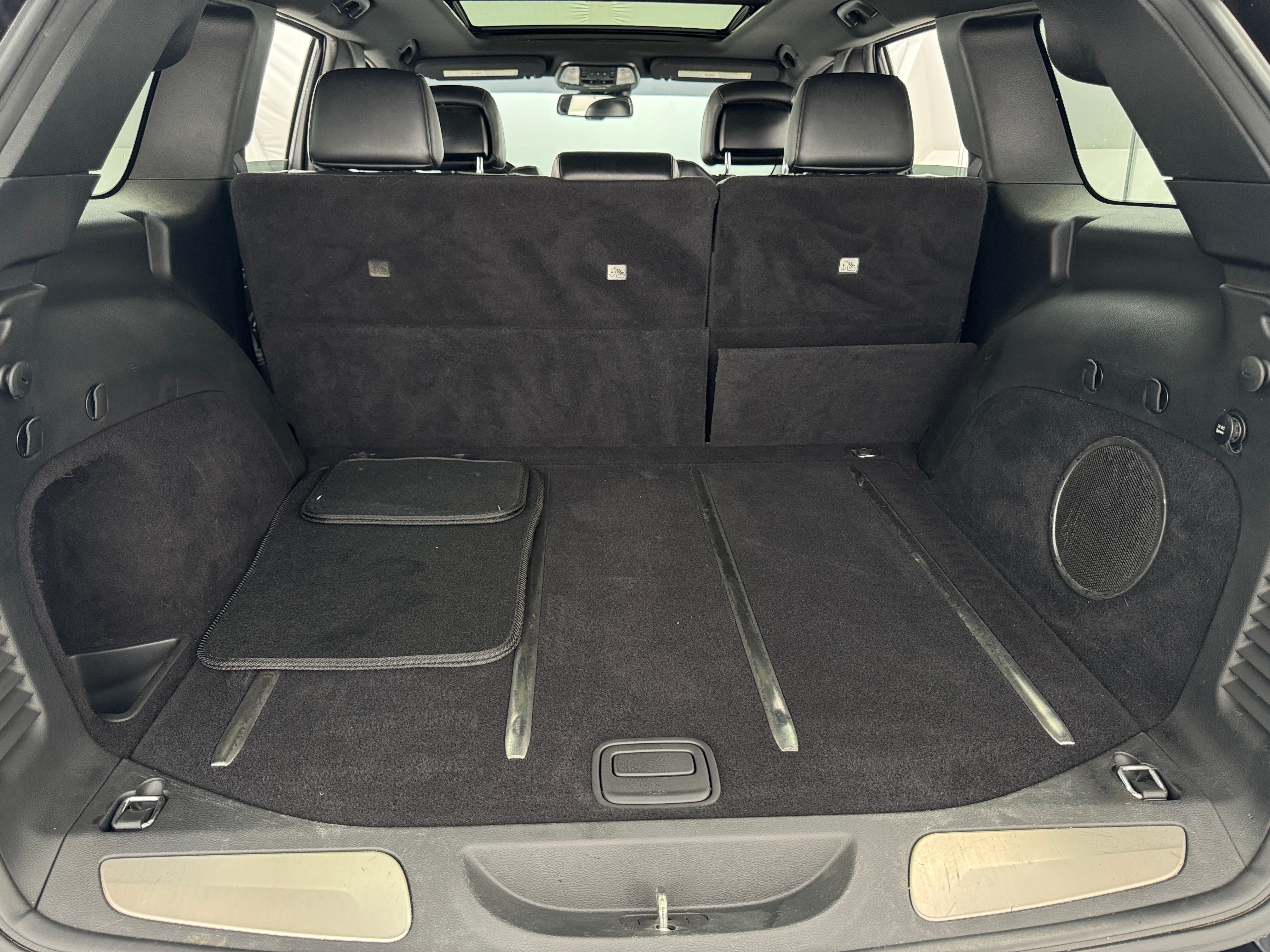 2015 Jeep Grand Cherokee Overland 6