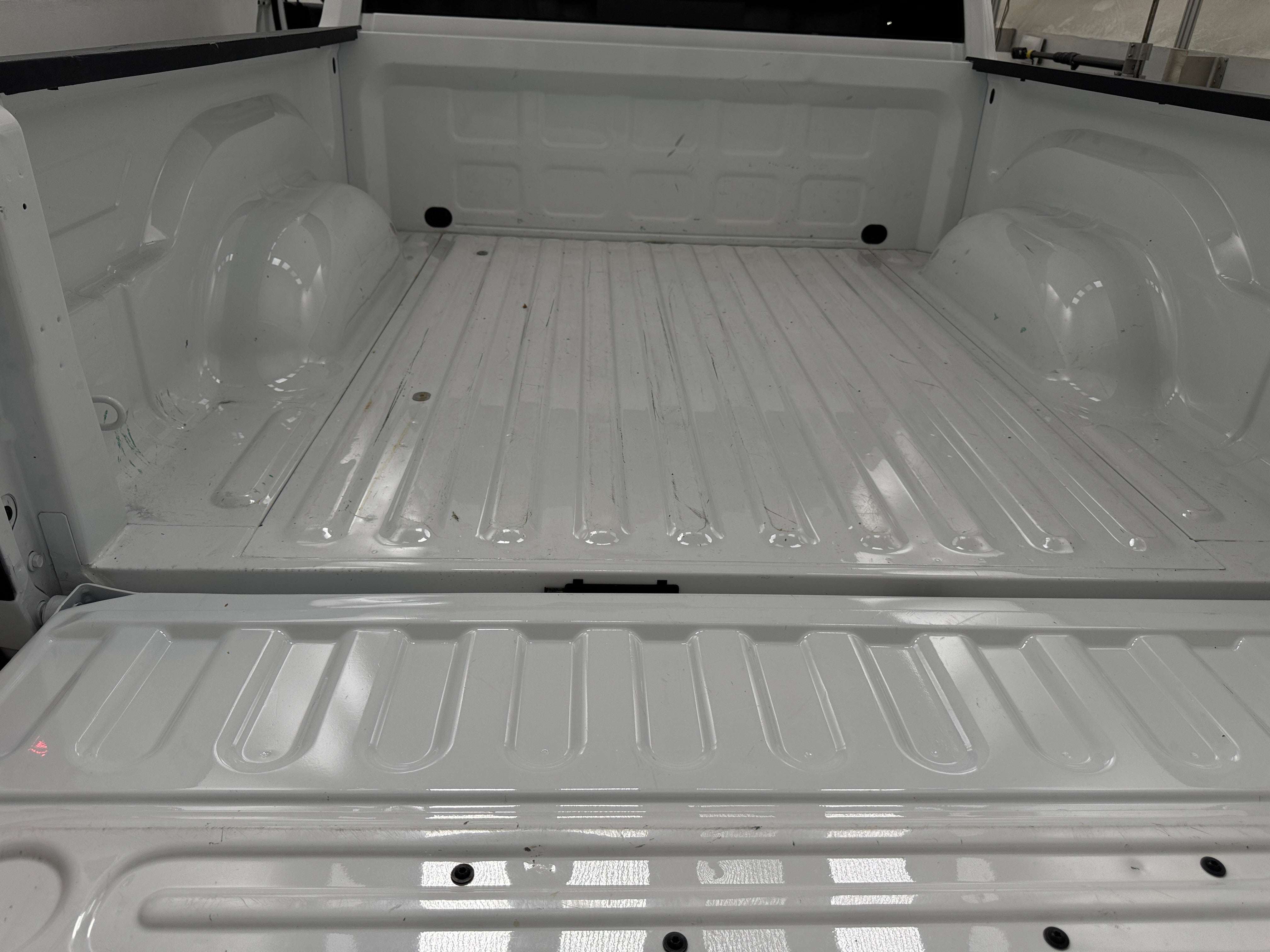 2023 RAM 1500 Classic SLT 7