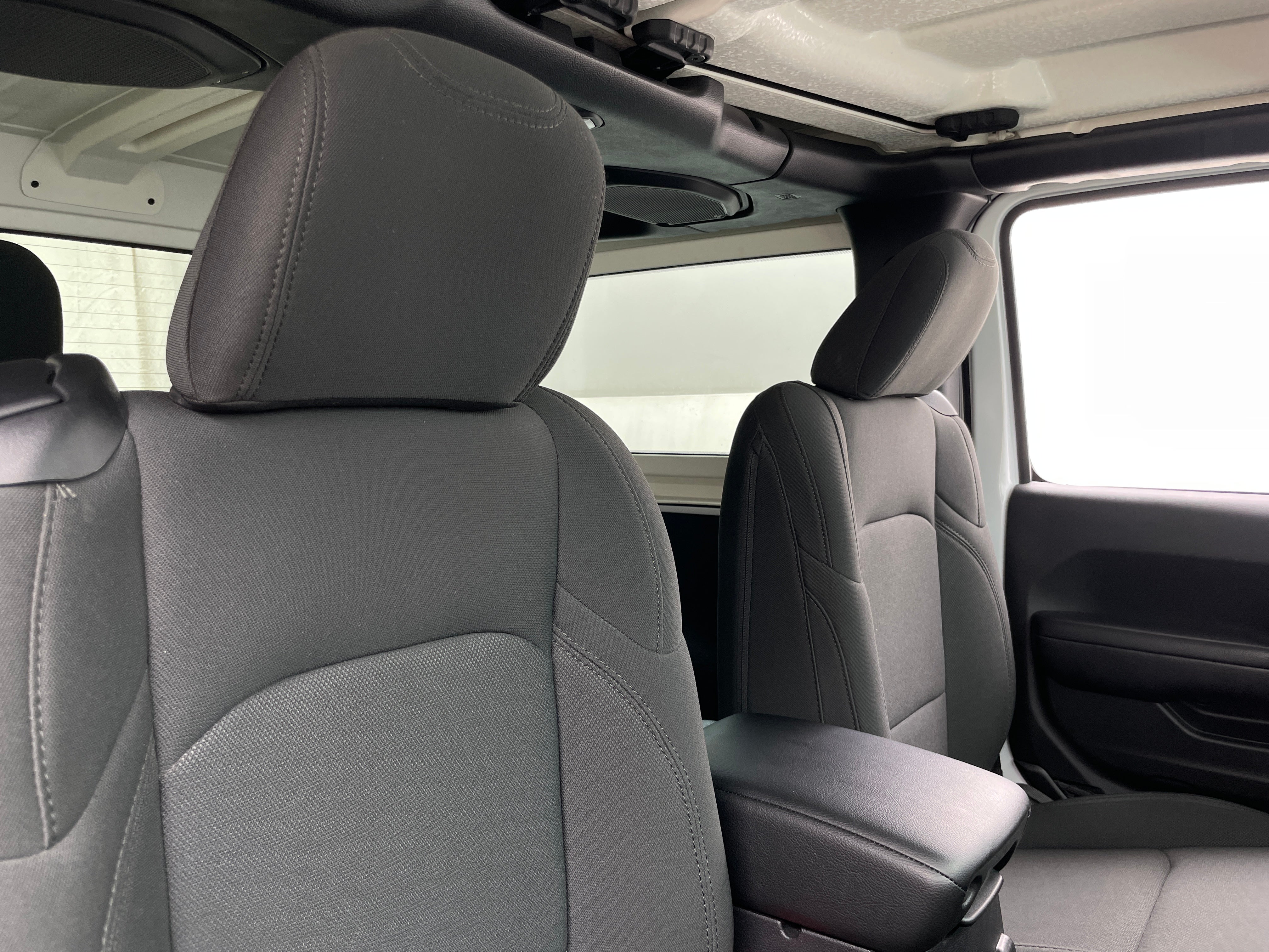 2019 Jeep Wrangler Sport S 2