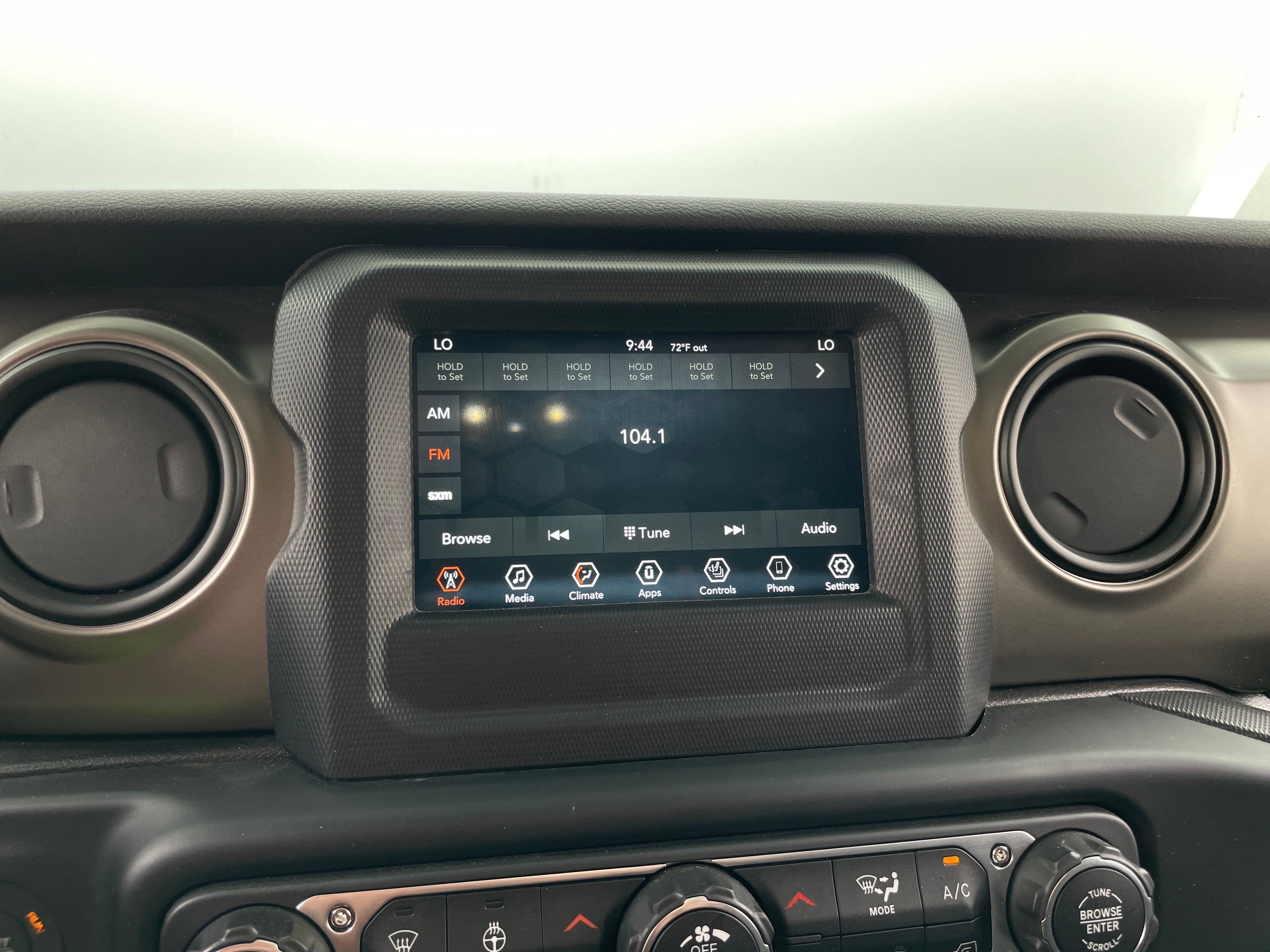 2019 Jeep Wrangler Sport S 3