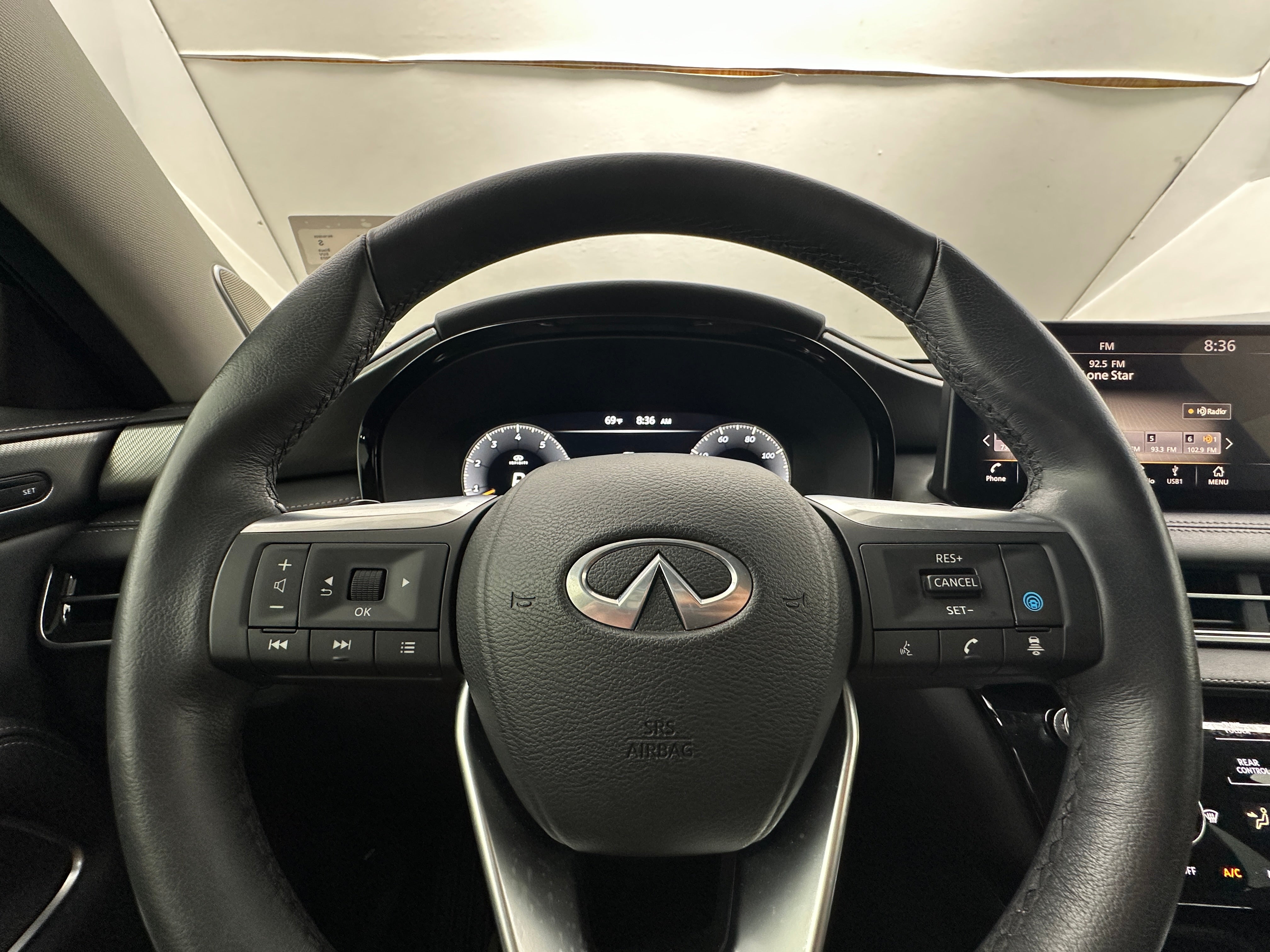 2023 INFINITI QX60 Luxe 4