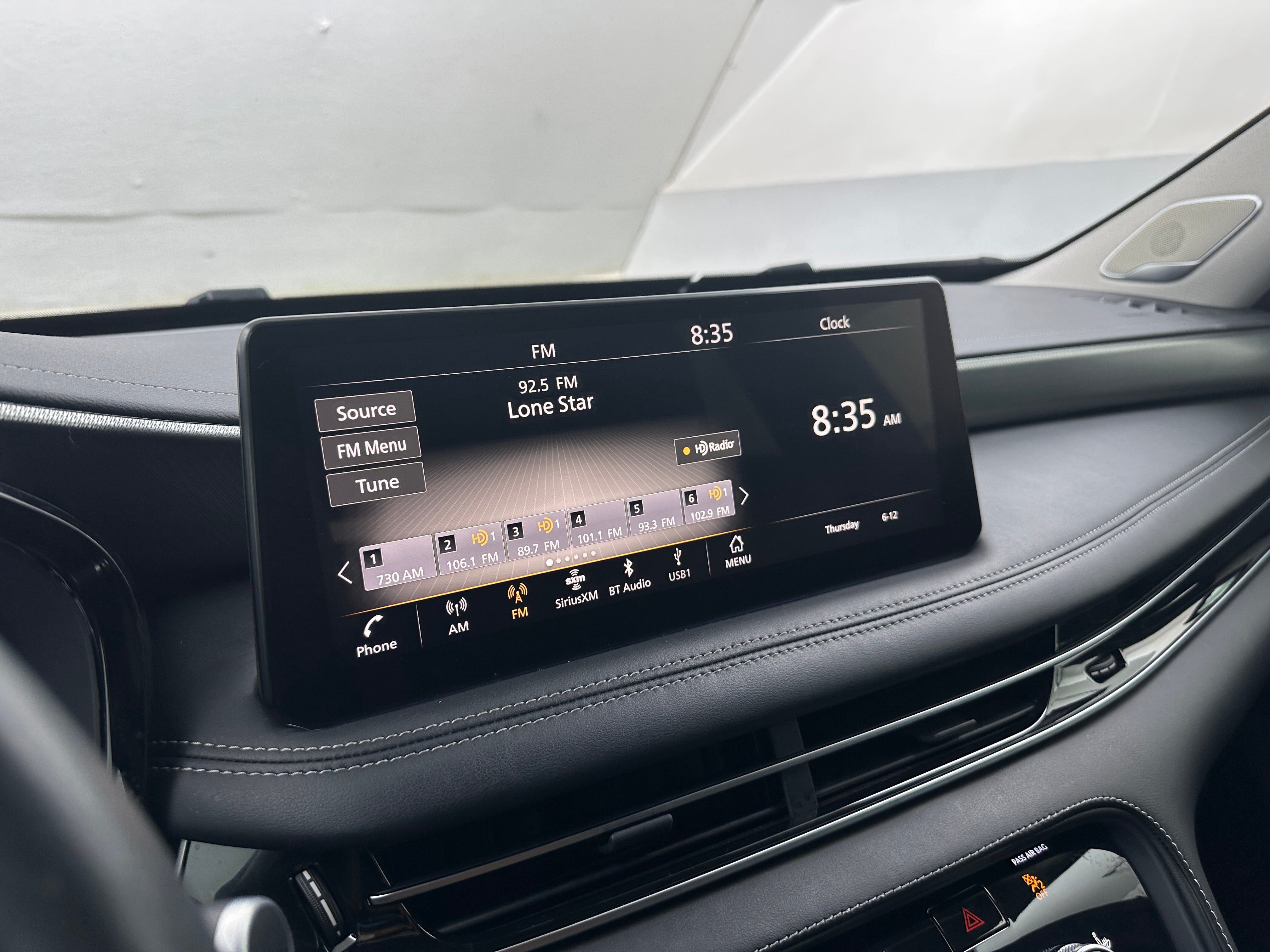 2023 INFINITI QX60 Luxe 3