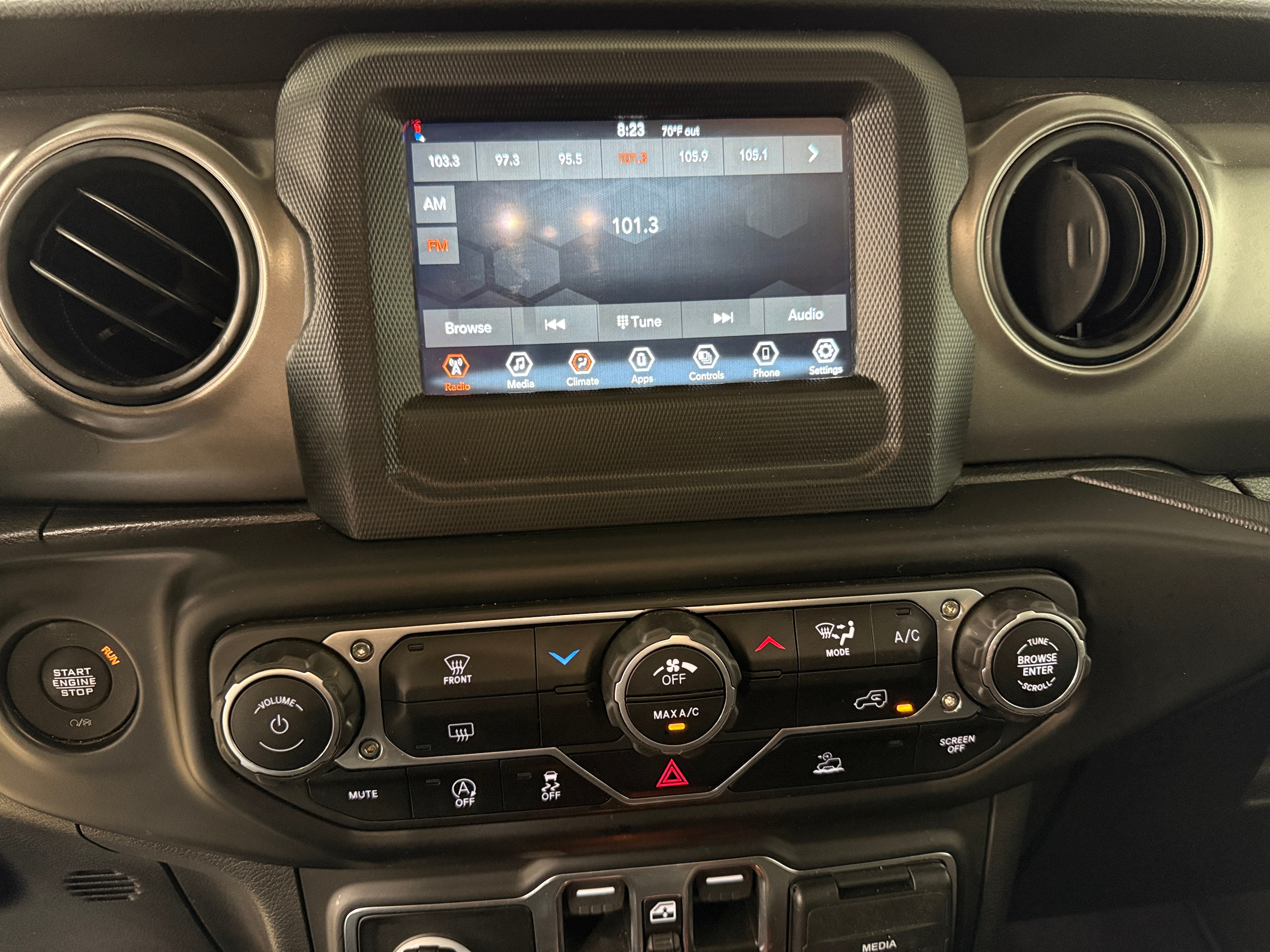 2023 Jeep Gladiator Sport S 4