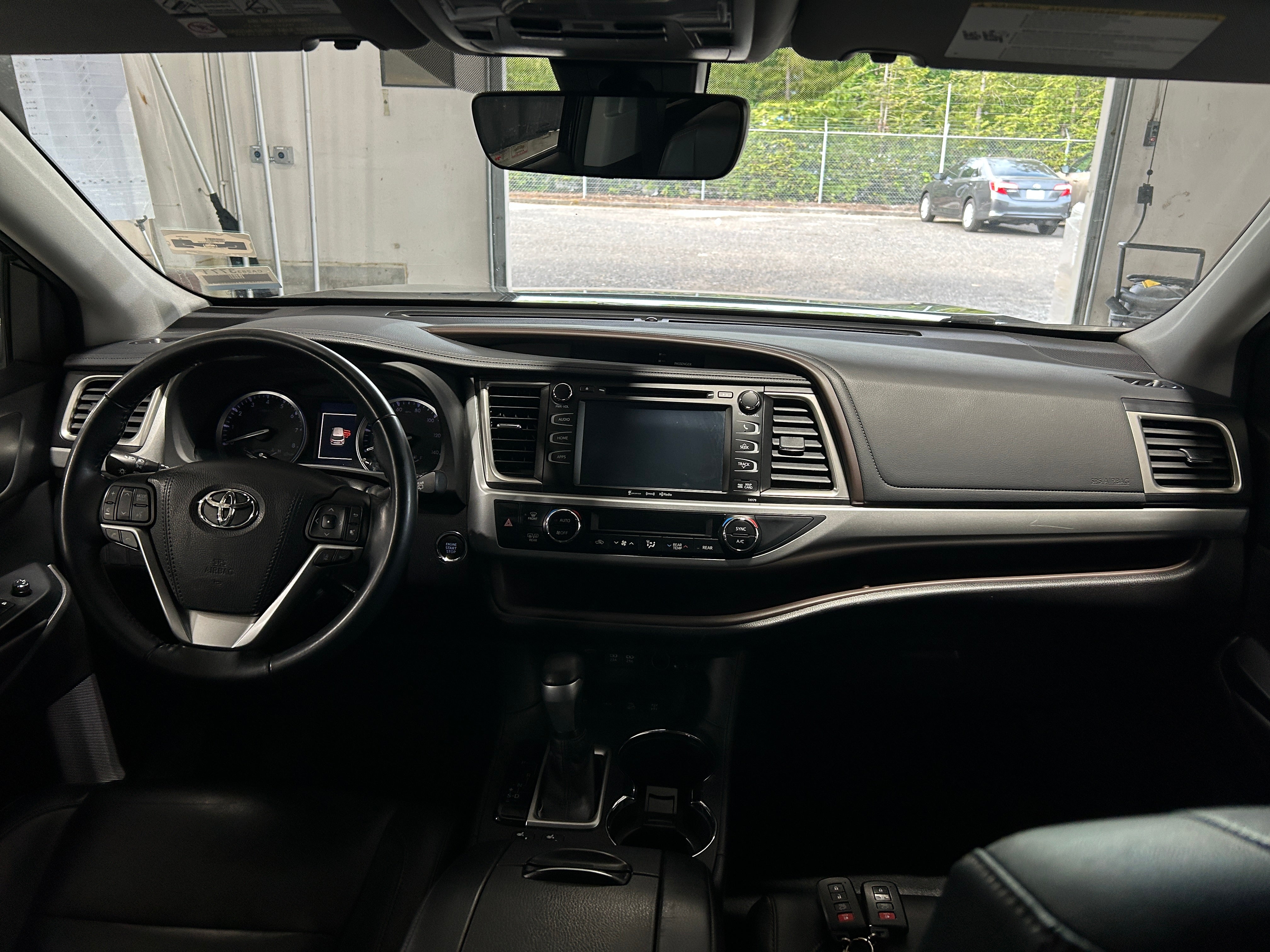 2018 Toyota Highlander XLE 2