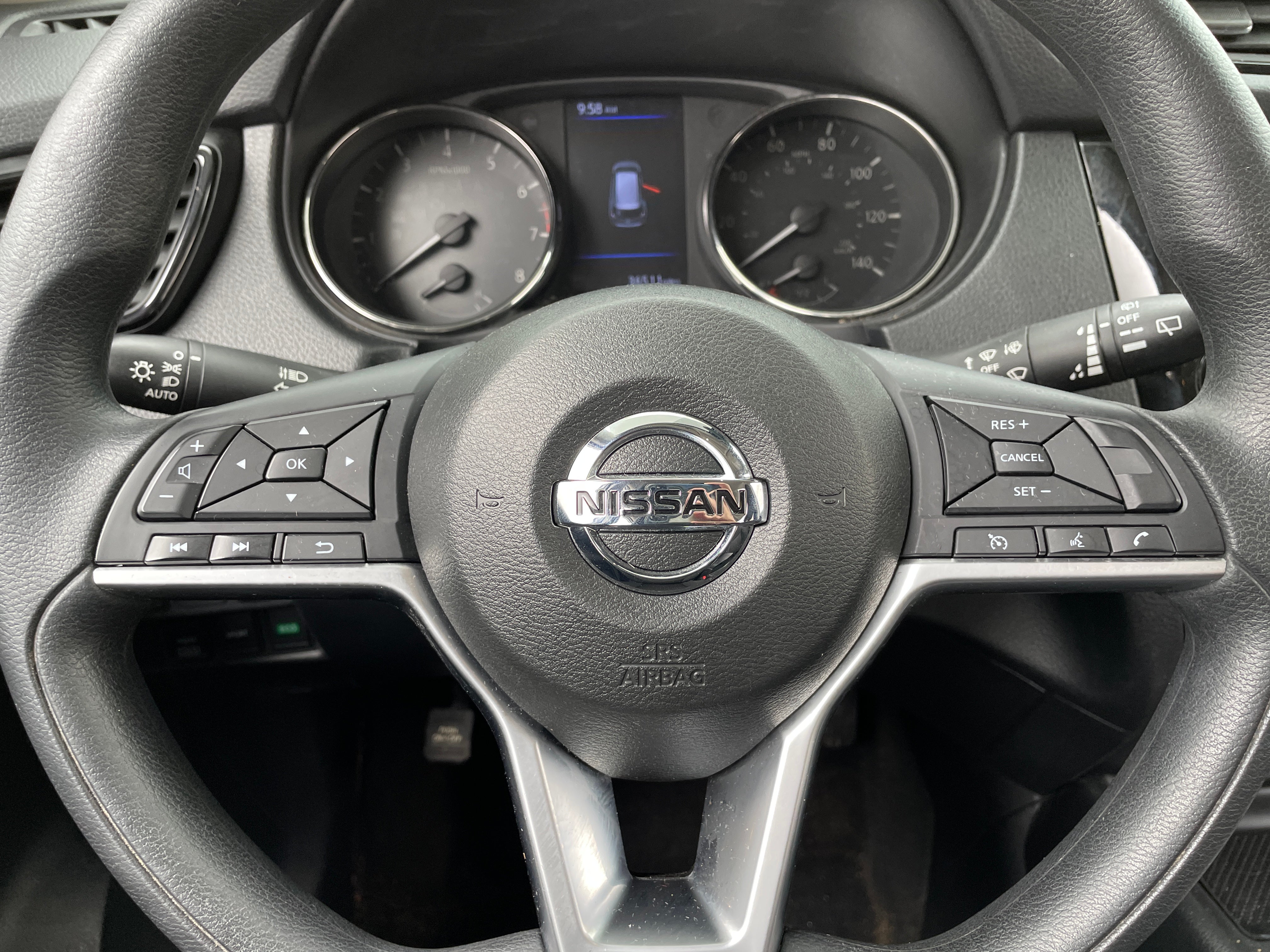 2019 Nissan Rogue S 5