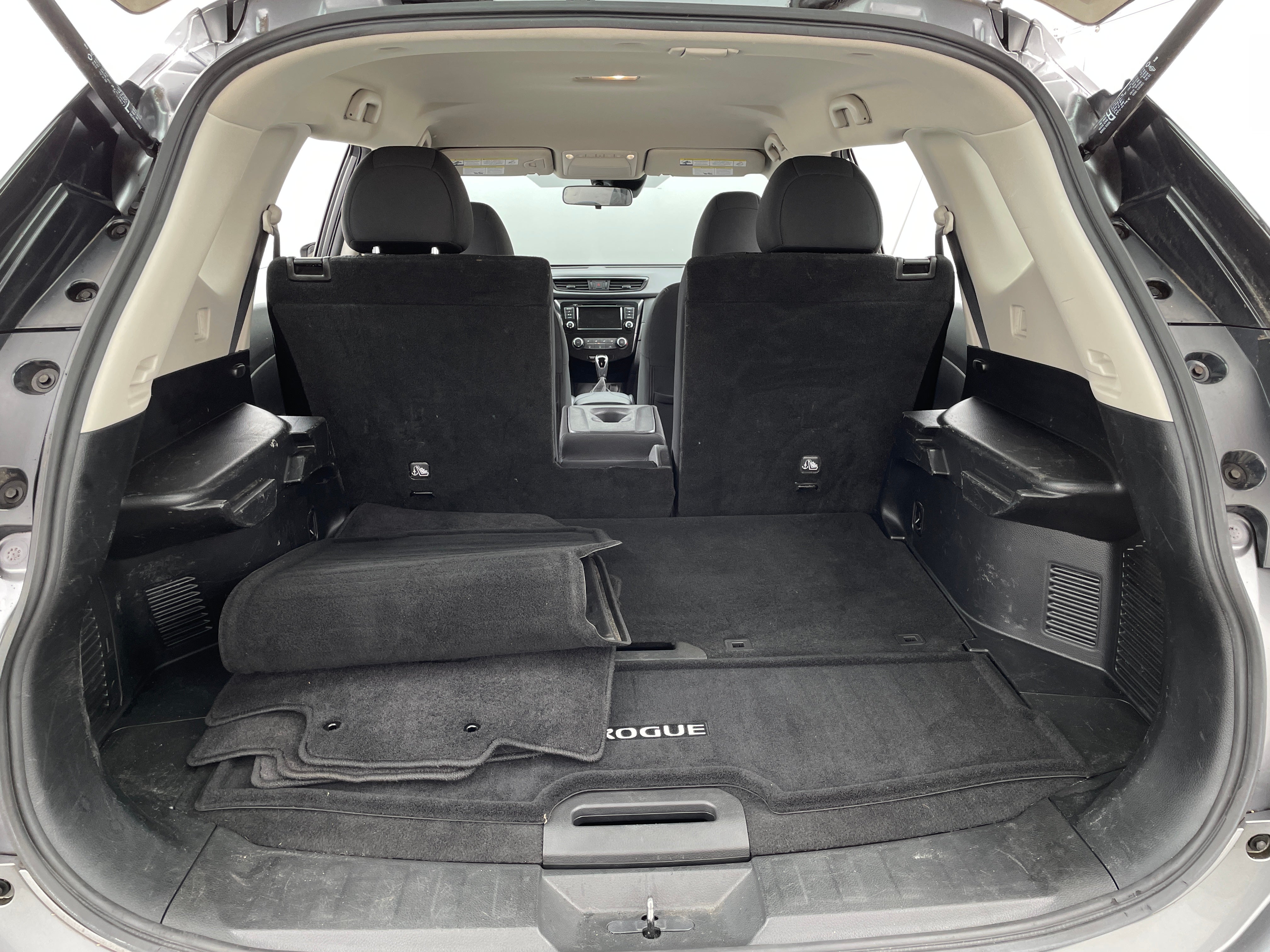 2019 Nissan Rogue S 7