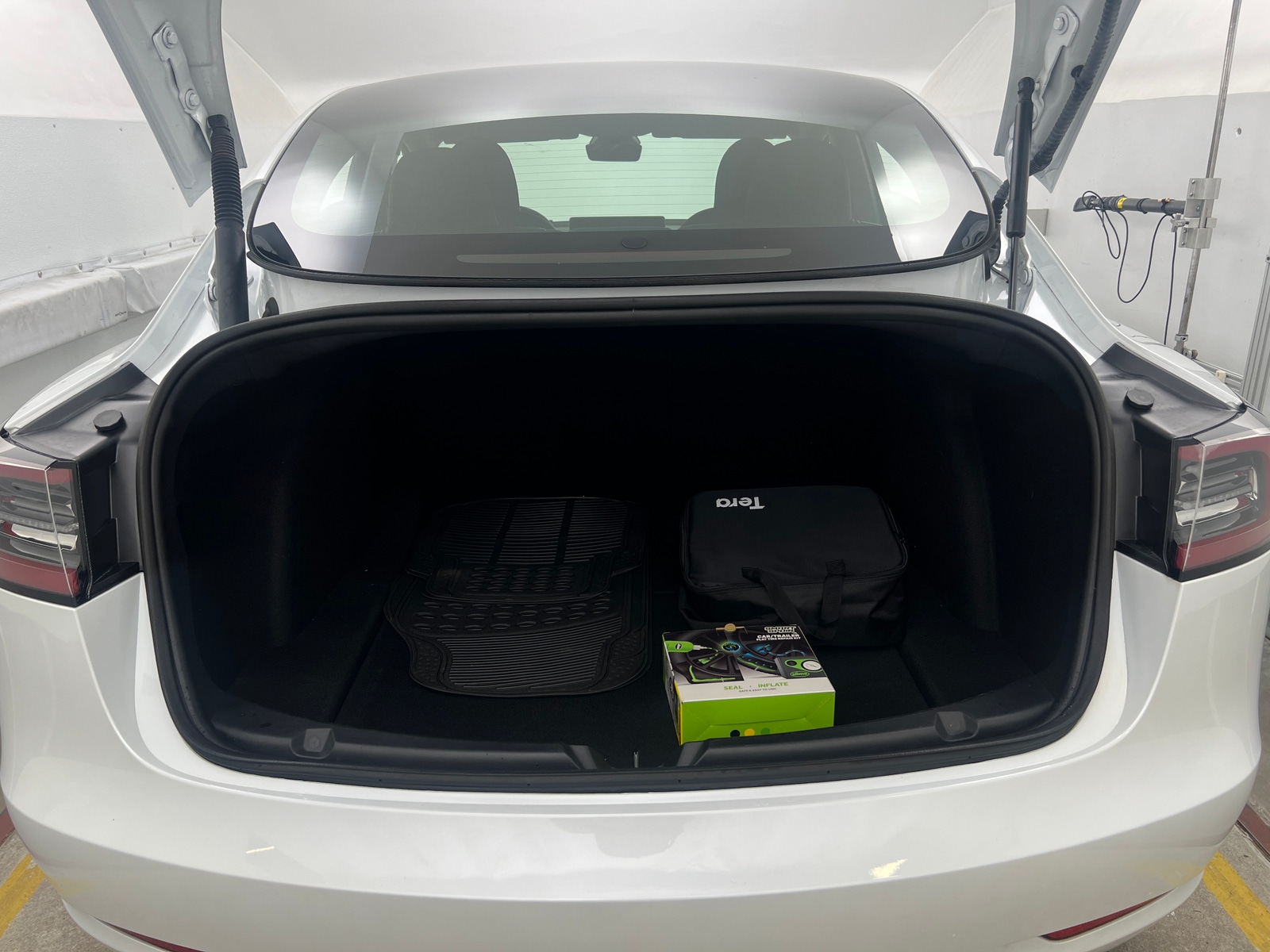 Thumbnail: 2023 Tesla Model 3 - 6