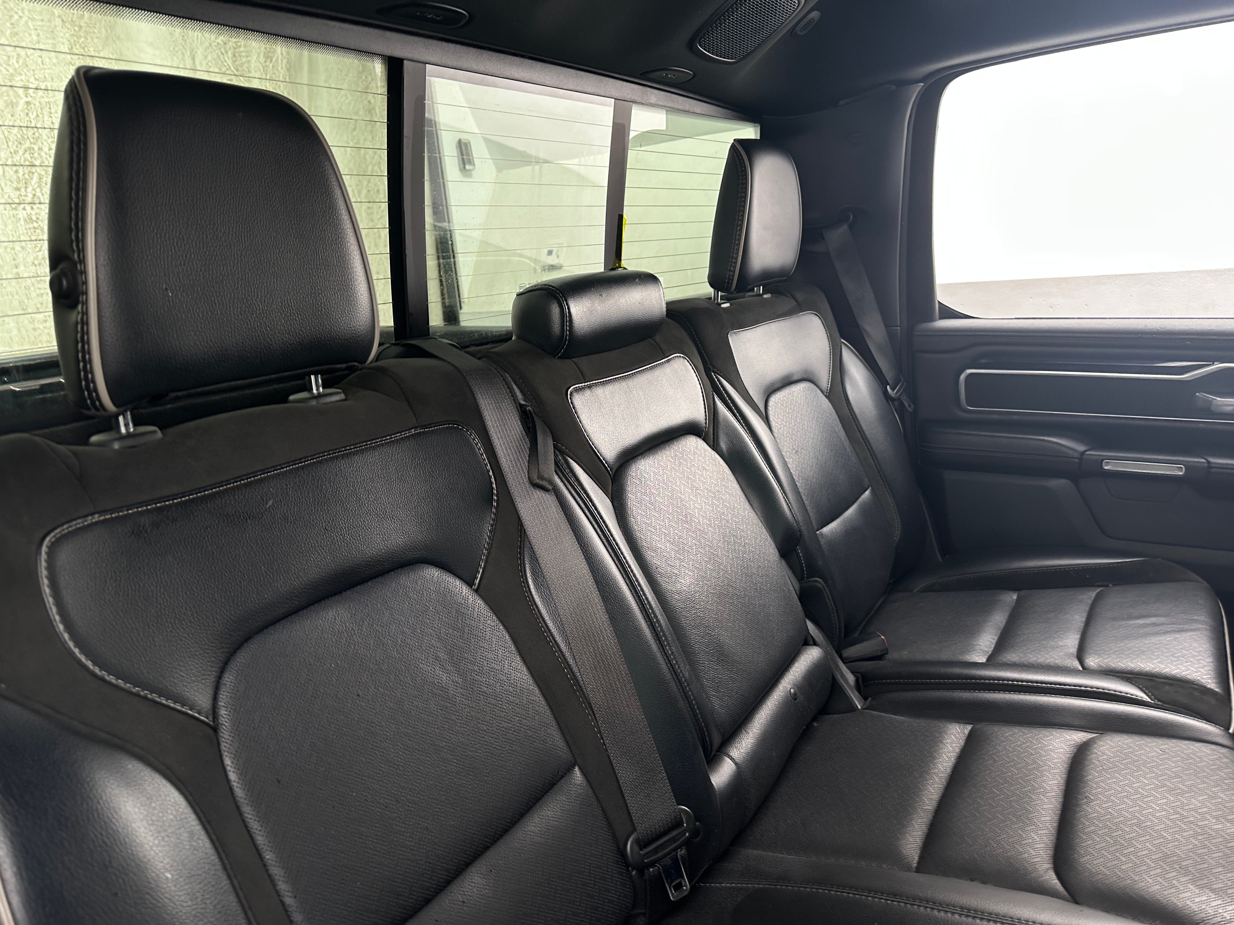 2020 RAM 1500 Laramie 5