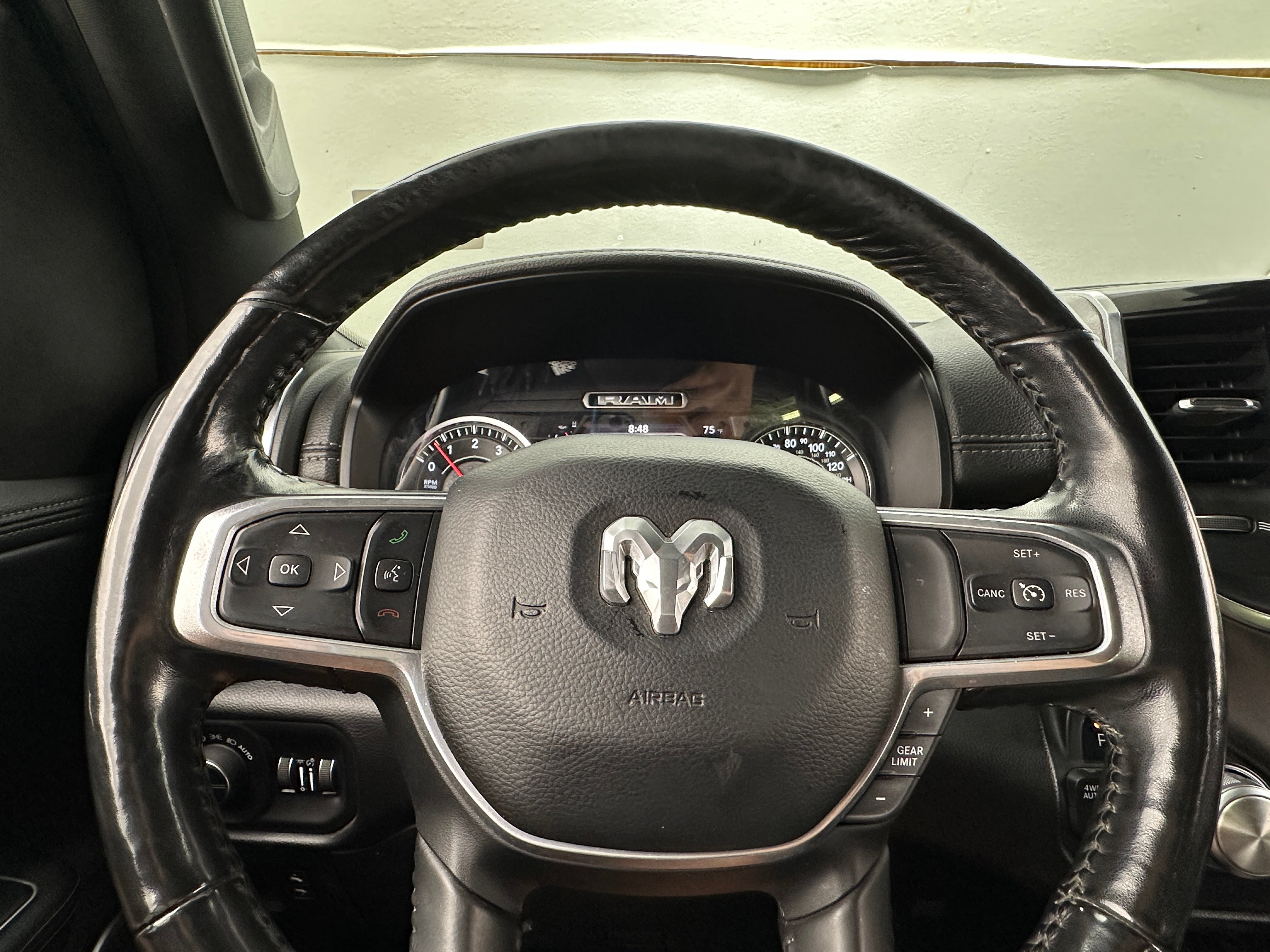 2020 RAM 1500 Laramie 4