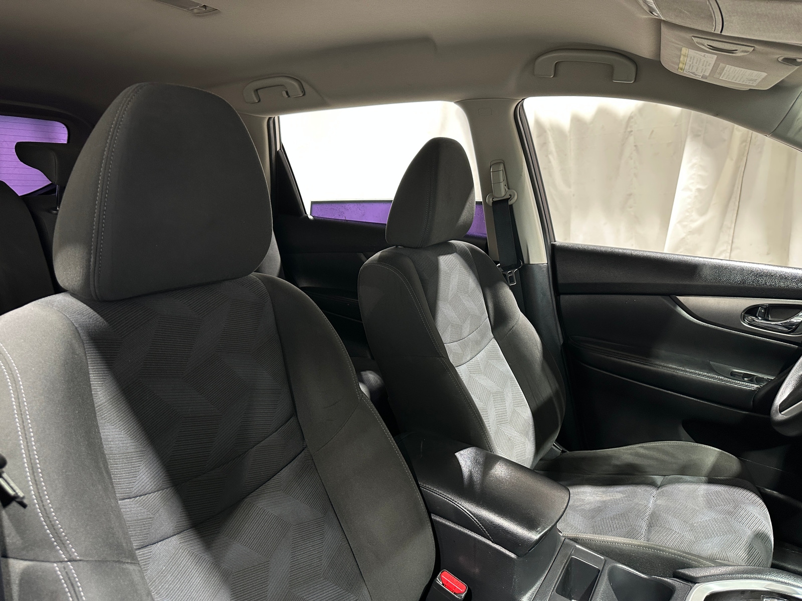 Thumbnail: 2016 Nissan Rogue - 2