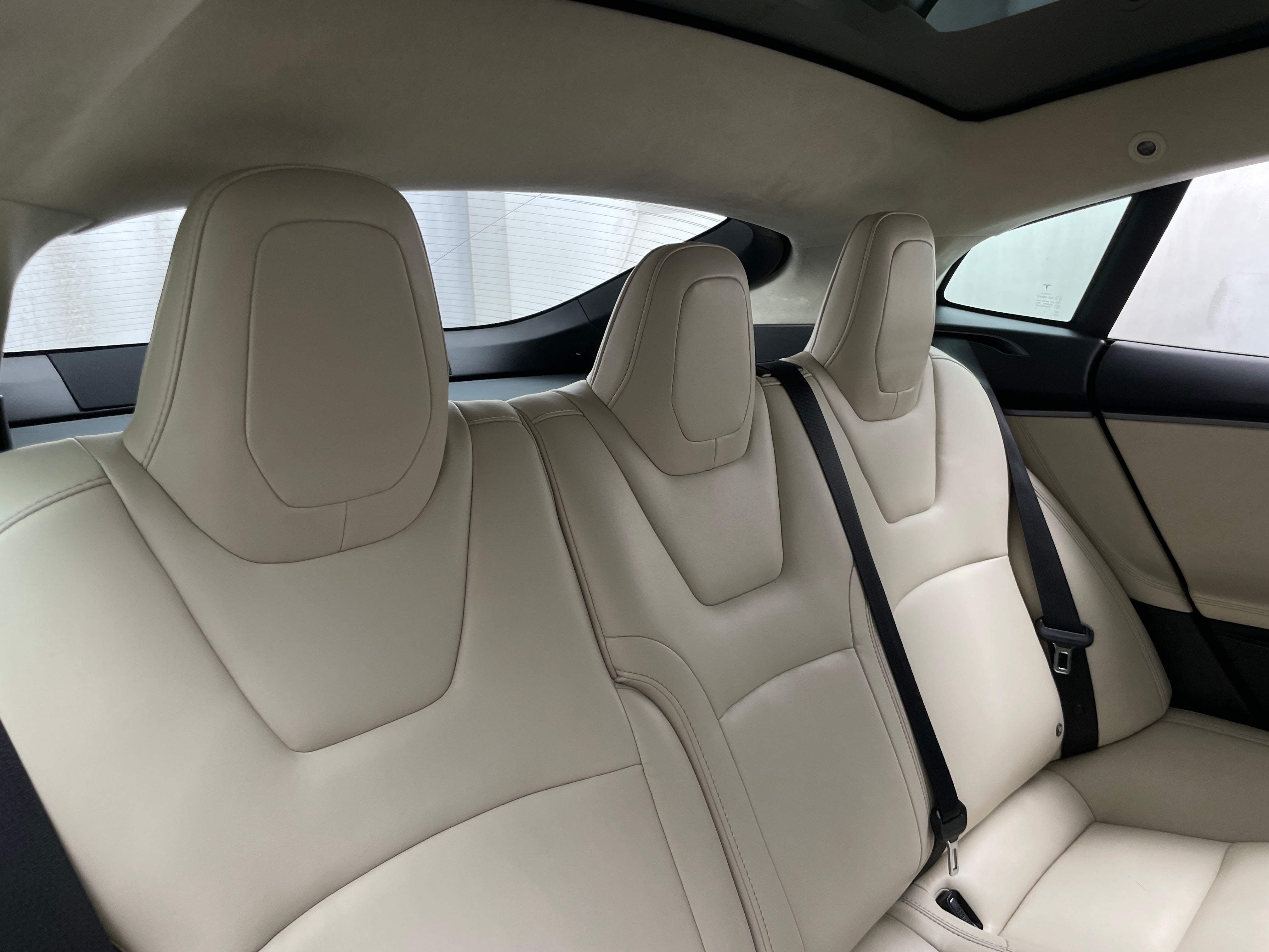 2019 Tesla Model S  4
