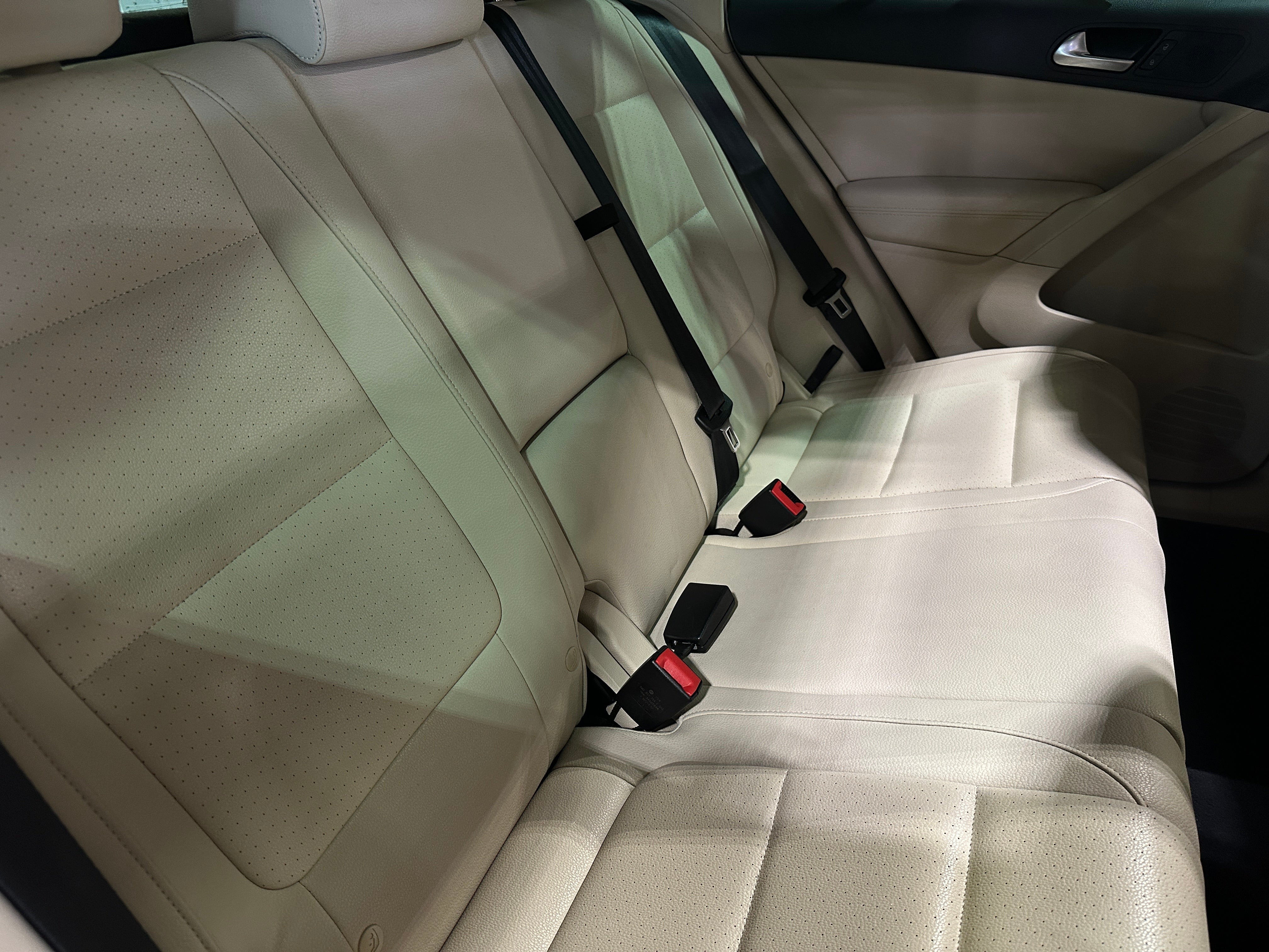 2013 Volkswagen Tiguan 2.0T 6