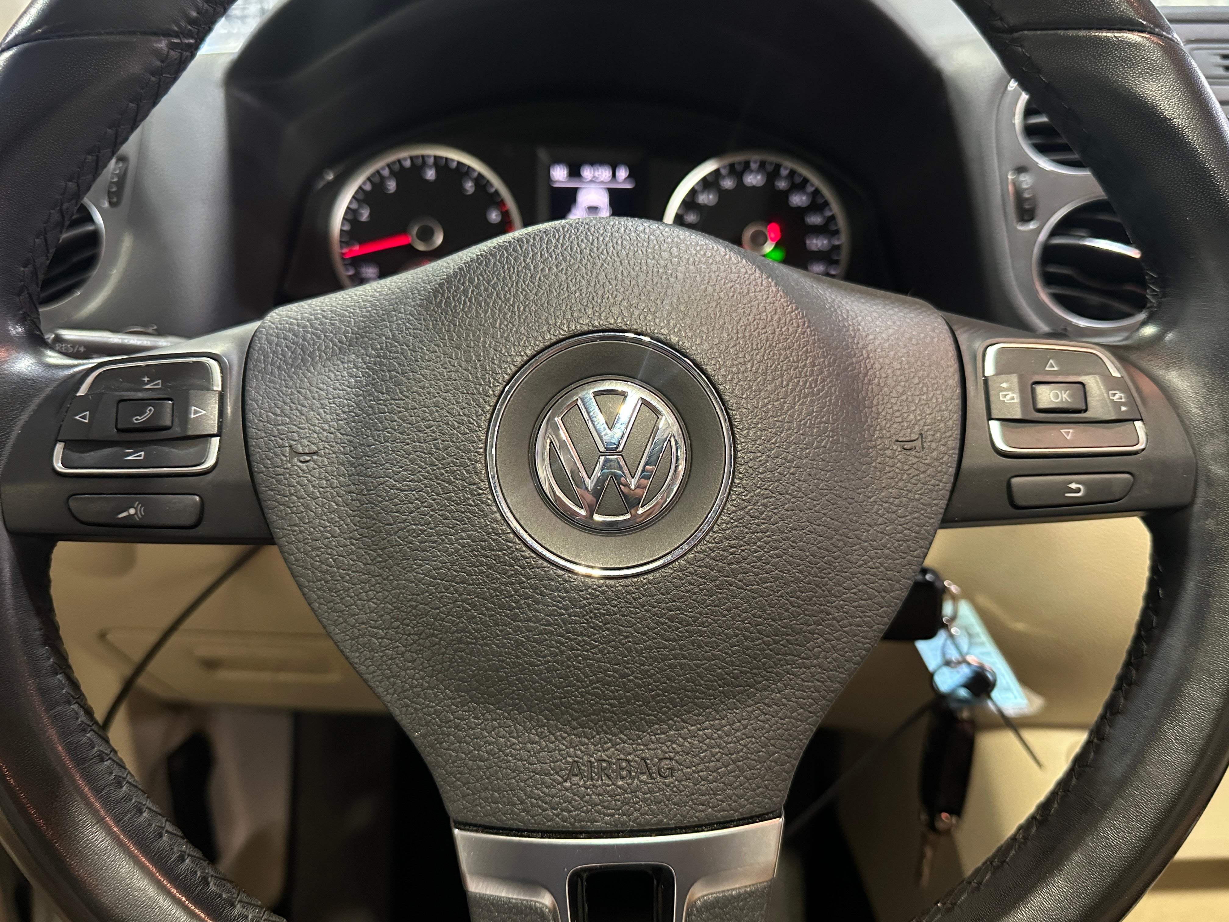 2013 Volkswagen Tiguan 2.0T 5