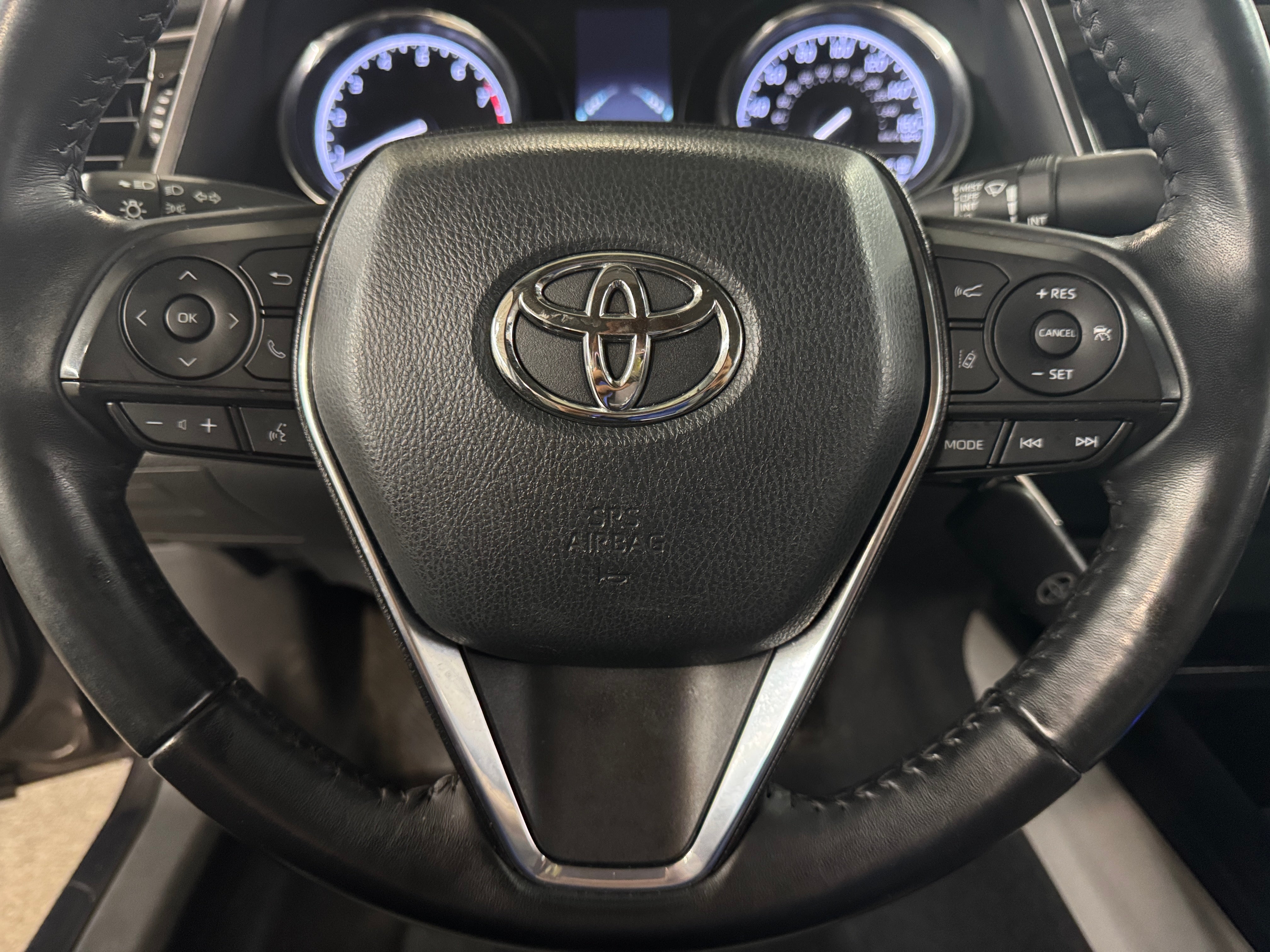 Thumbnail: 2020 Toyota Camry - 5