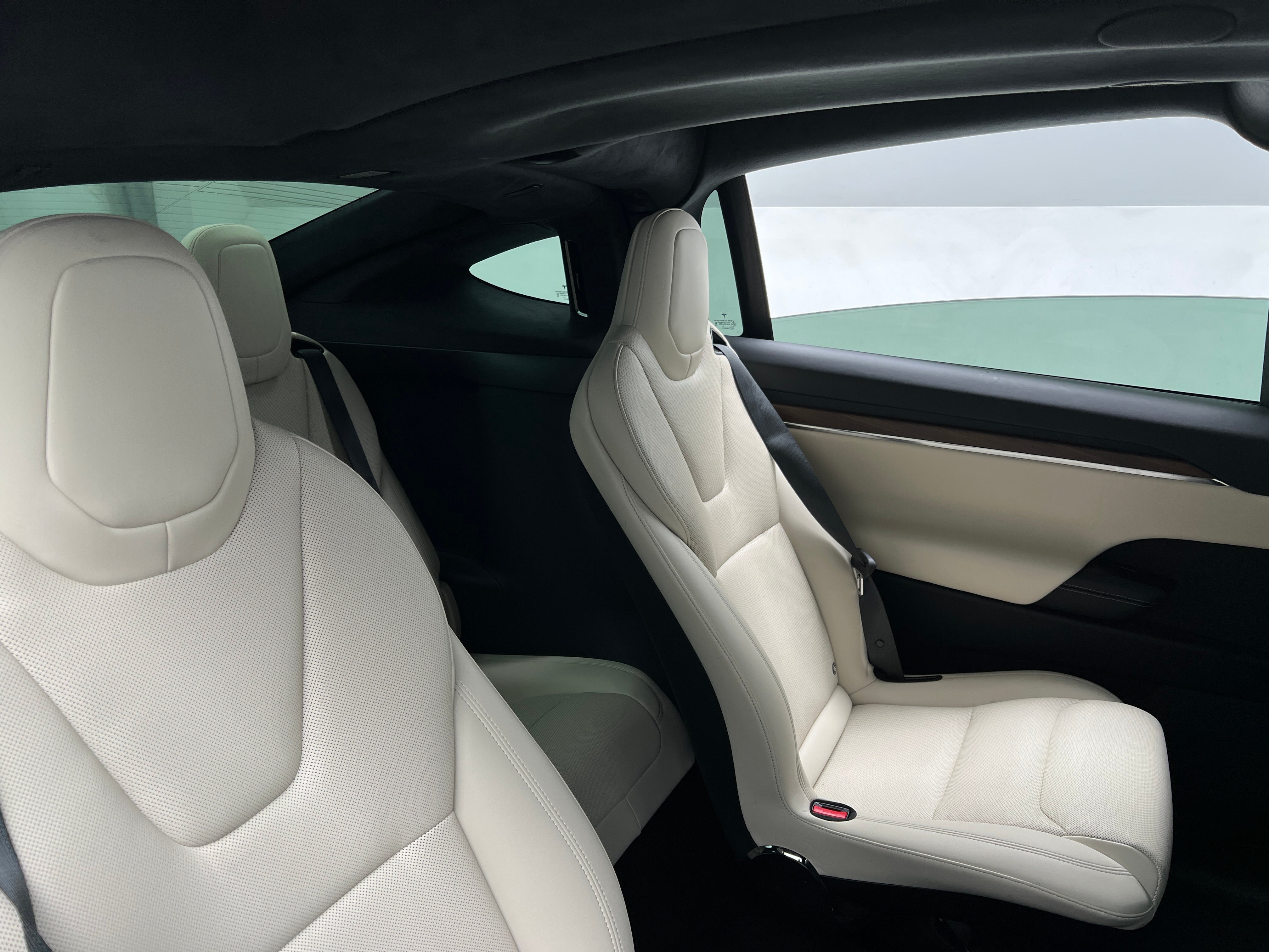 2023 Tesla Model X Standard Range 5