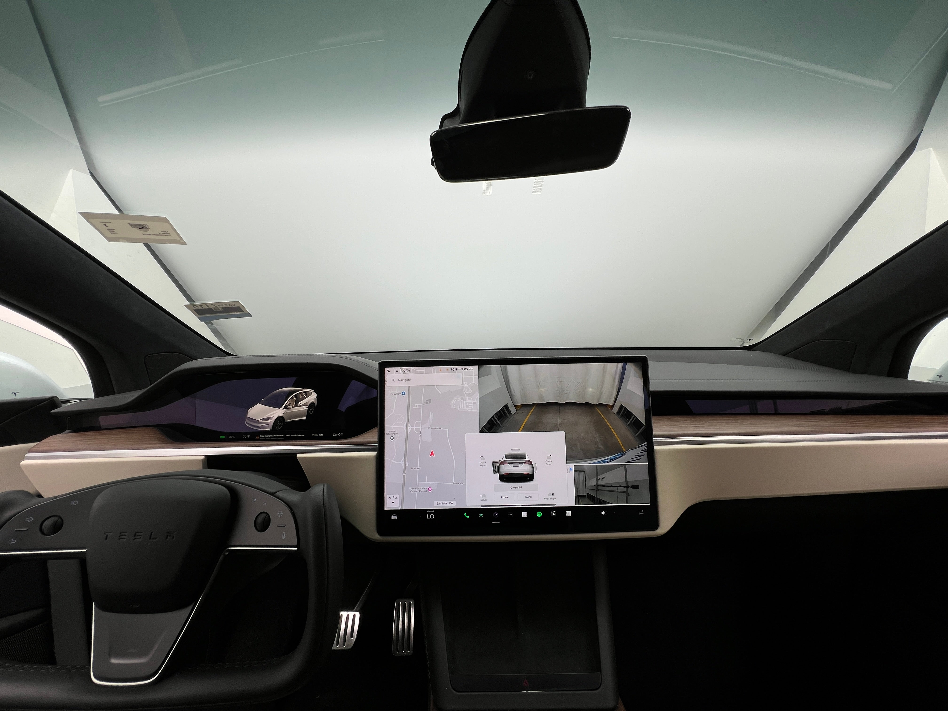 2023 Tesla Model X Standard Range 2