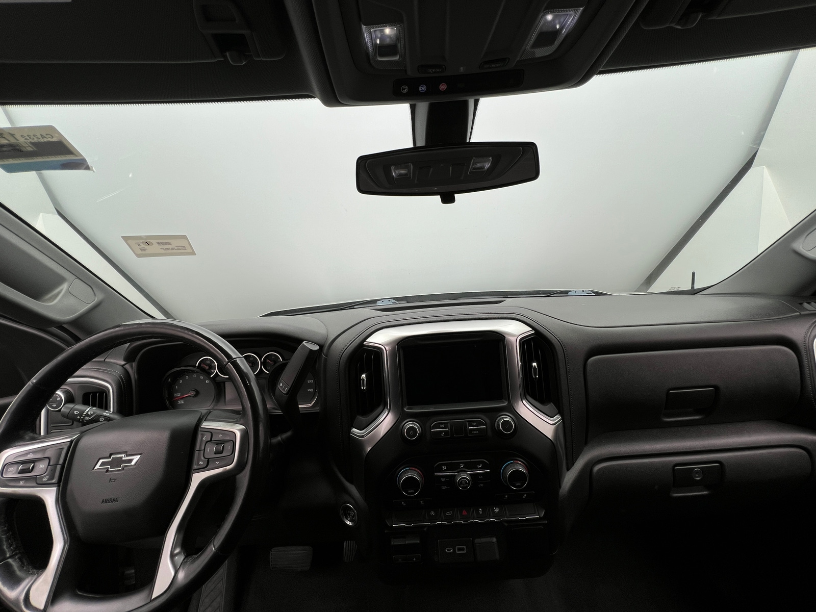 Thumbnail: 2019 Chevrolet Silverado 1500 - 3