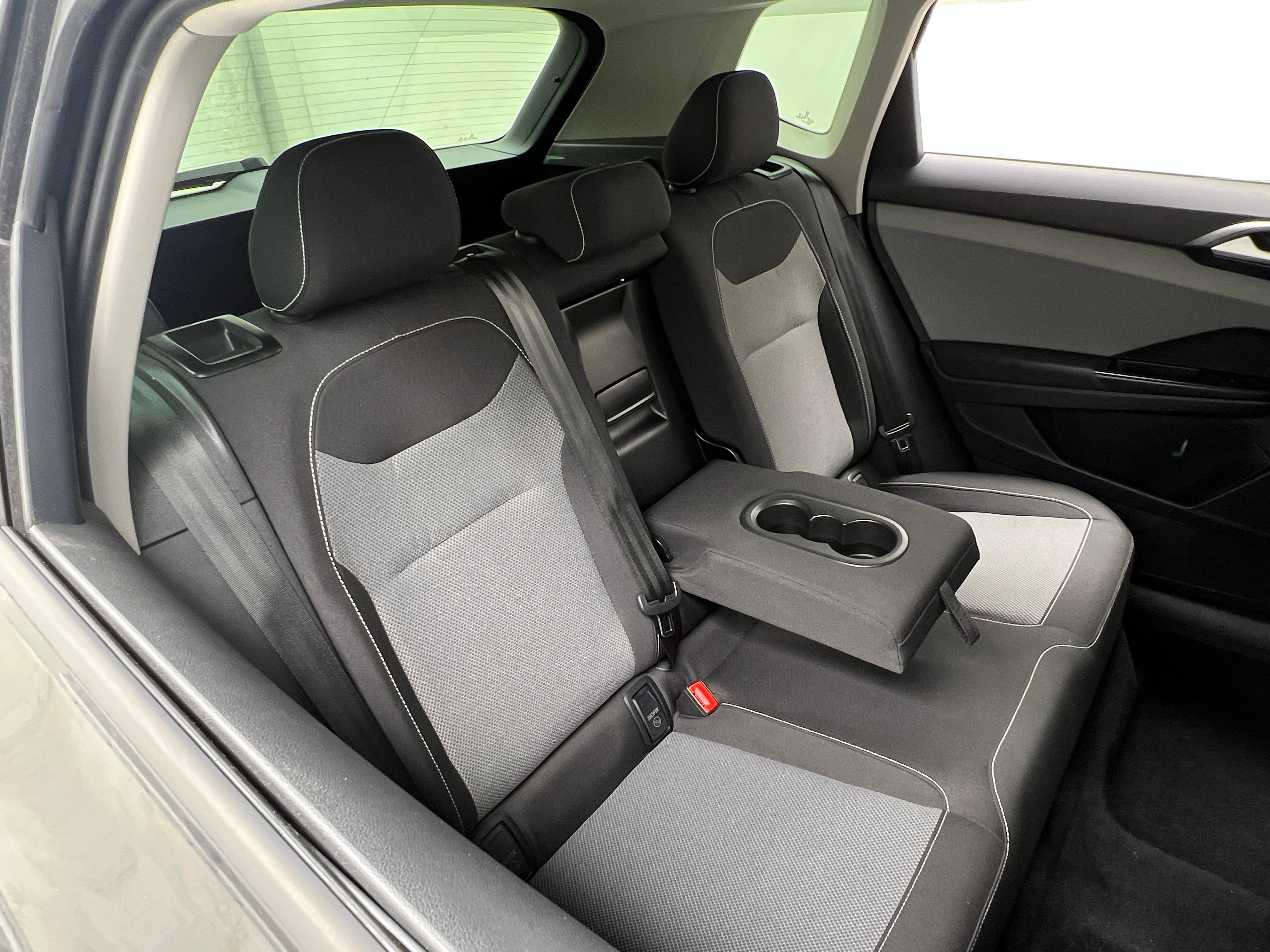 2022 Volkswagen Taos S 6