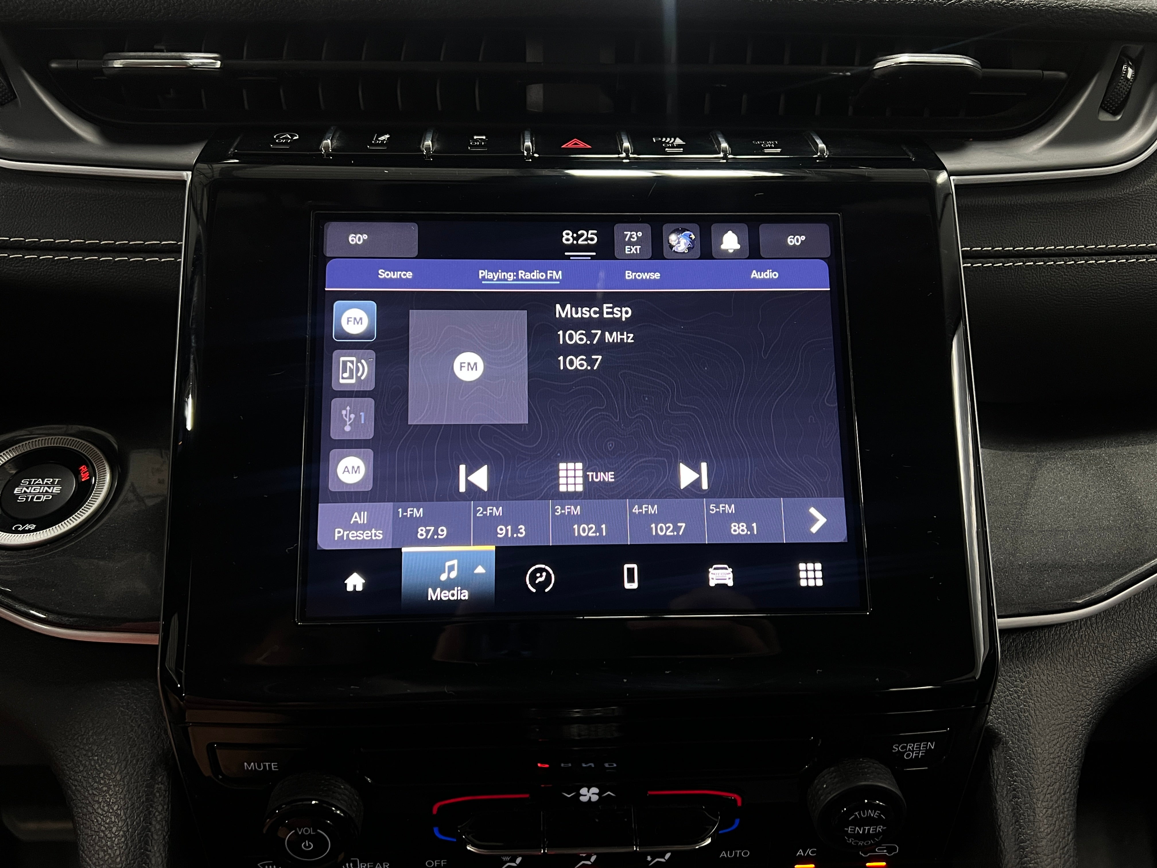 2023 Jeep Grand Cherokee L Laredo 4