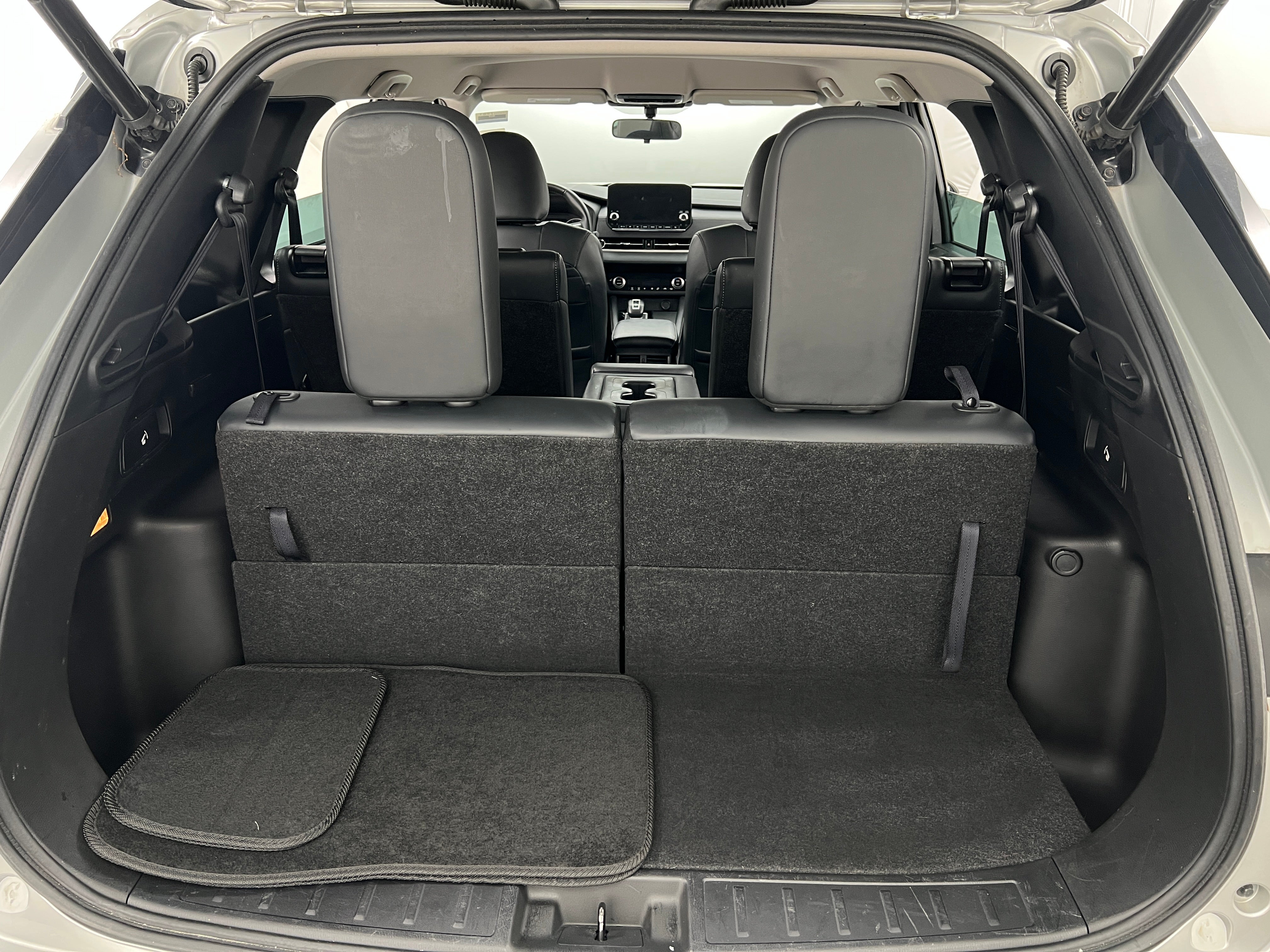 2023 Mitsubishi Outlander SE 6