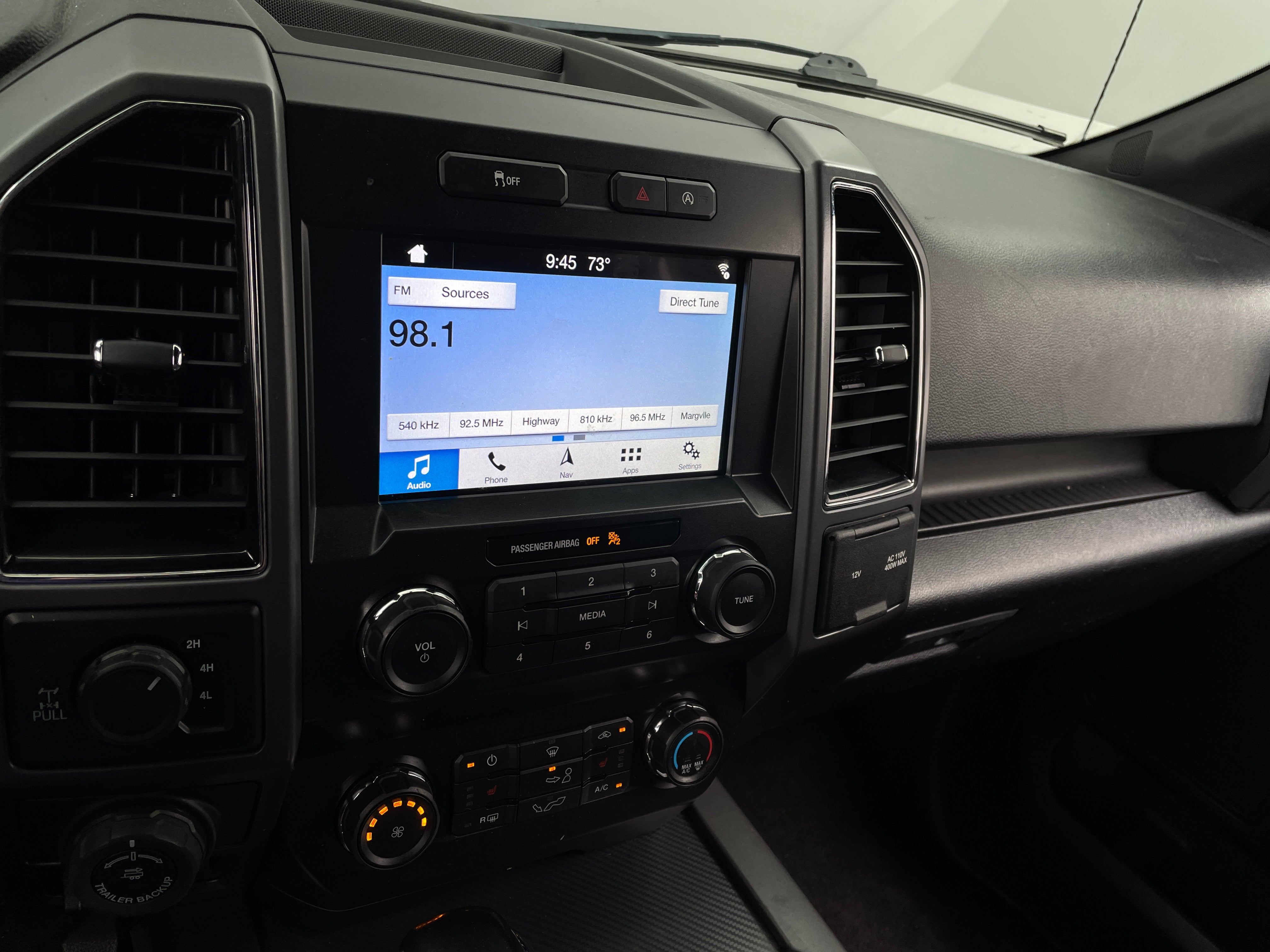 2019 Ford Econoline E-150 4