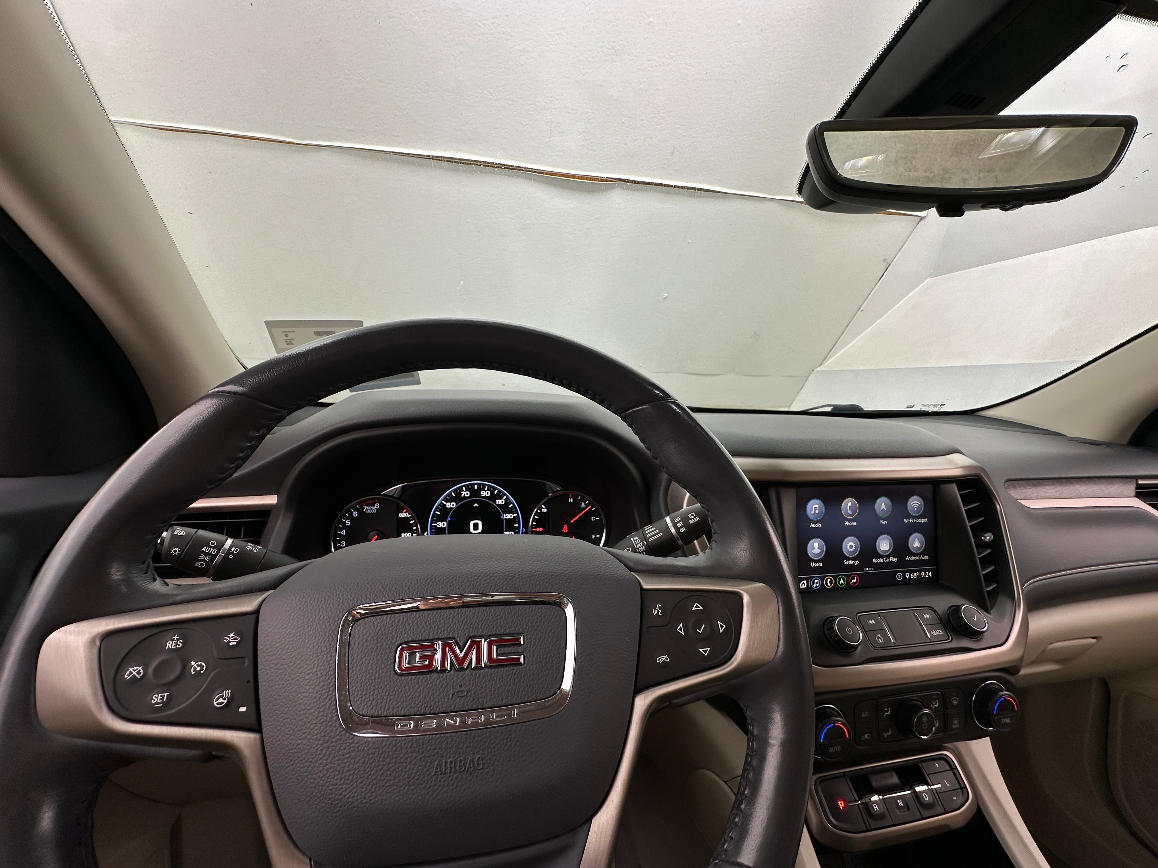 2020 GMC Acadia Denali 2