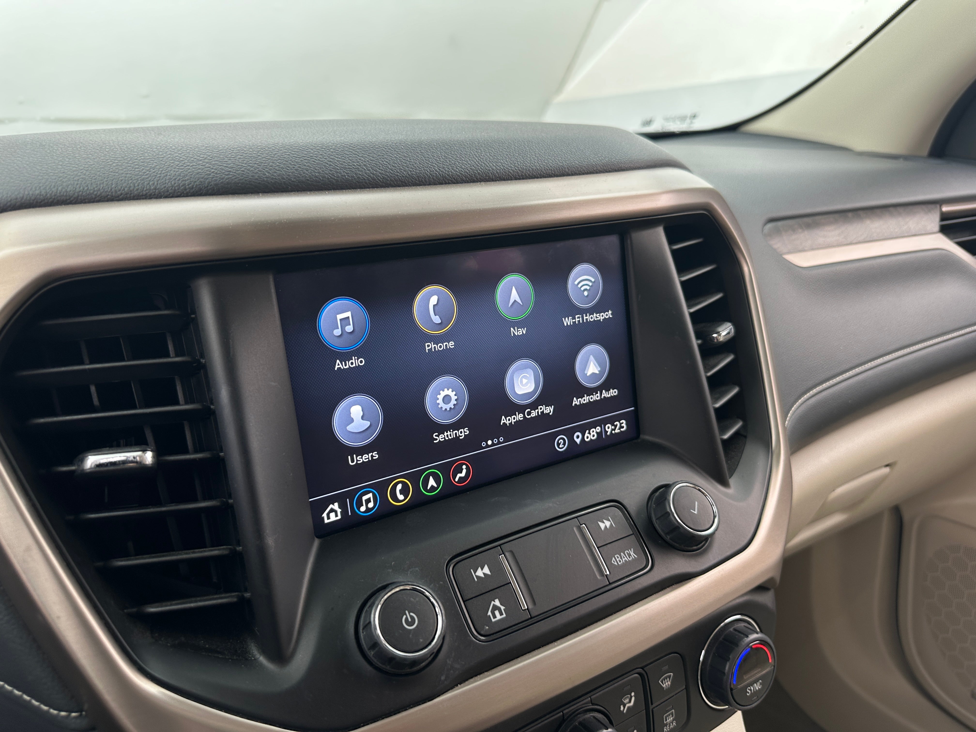 2020 GMC Acadia Denali 3