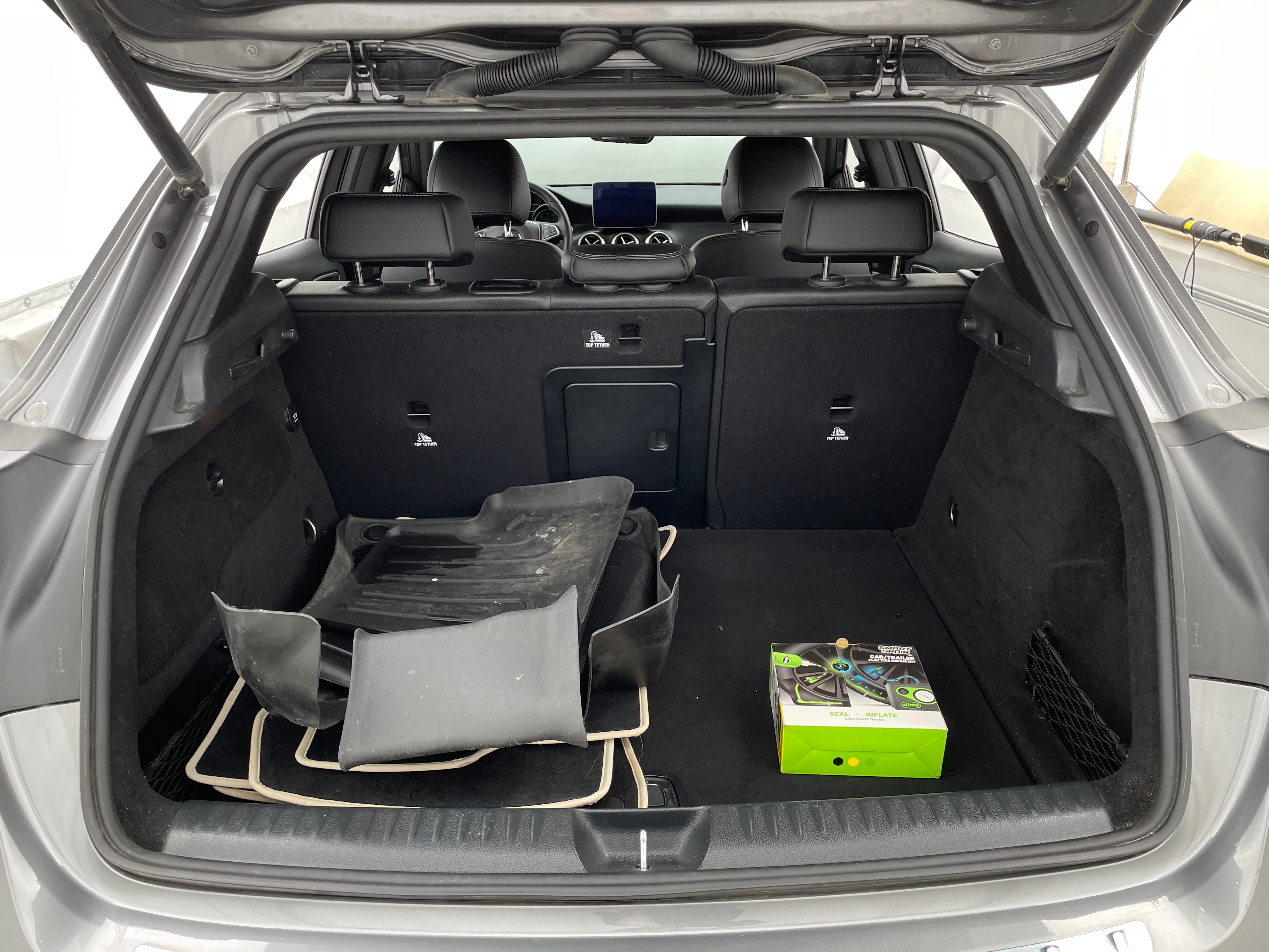 2018 Mercedes-Benz GLA 250 4MATIC 6