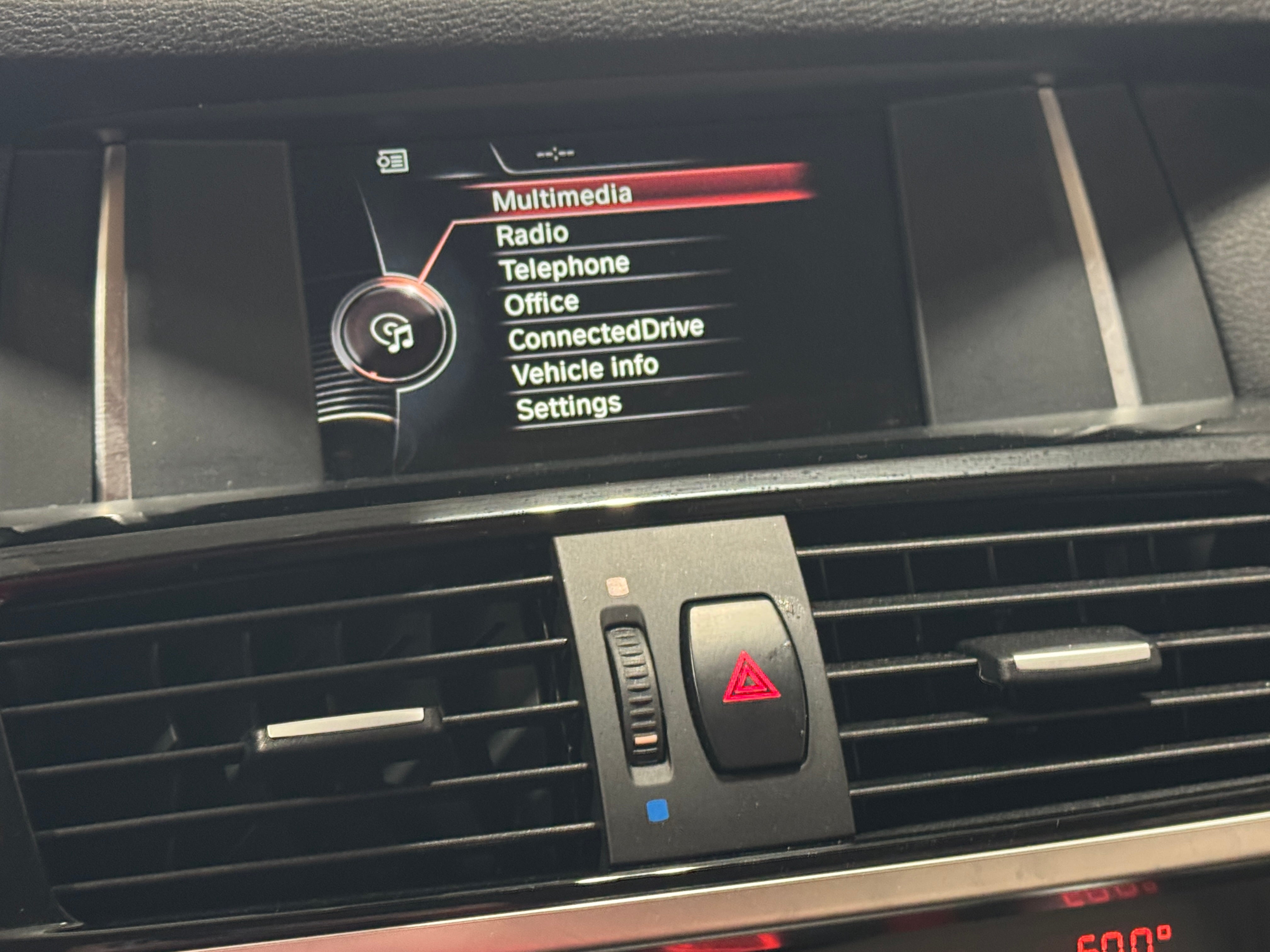 2017 BMW X3 xDrive28i 3