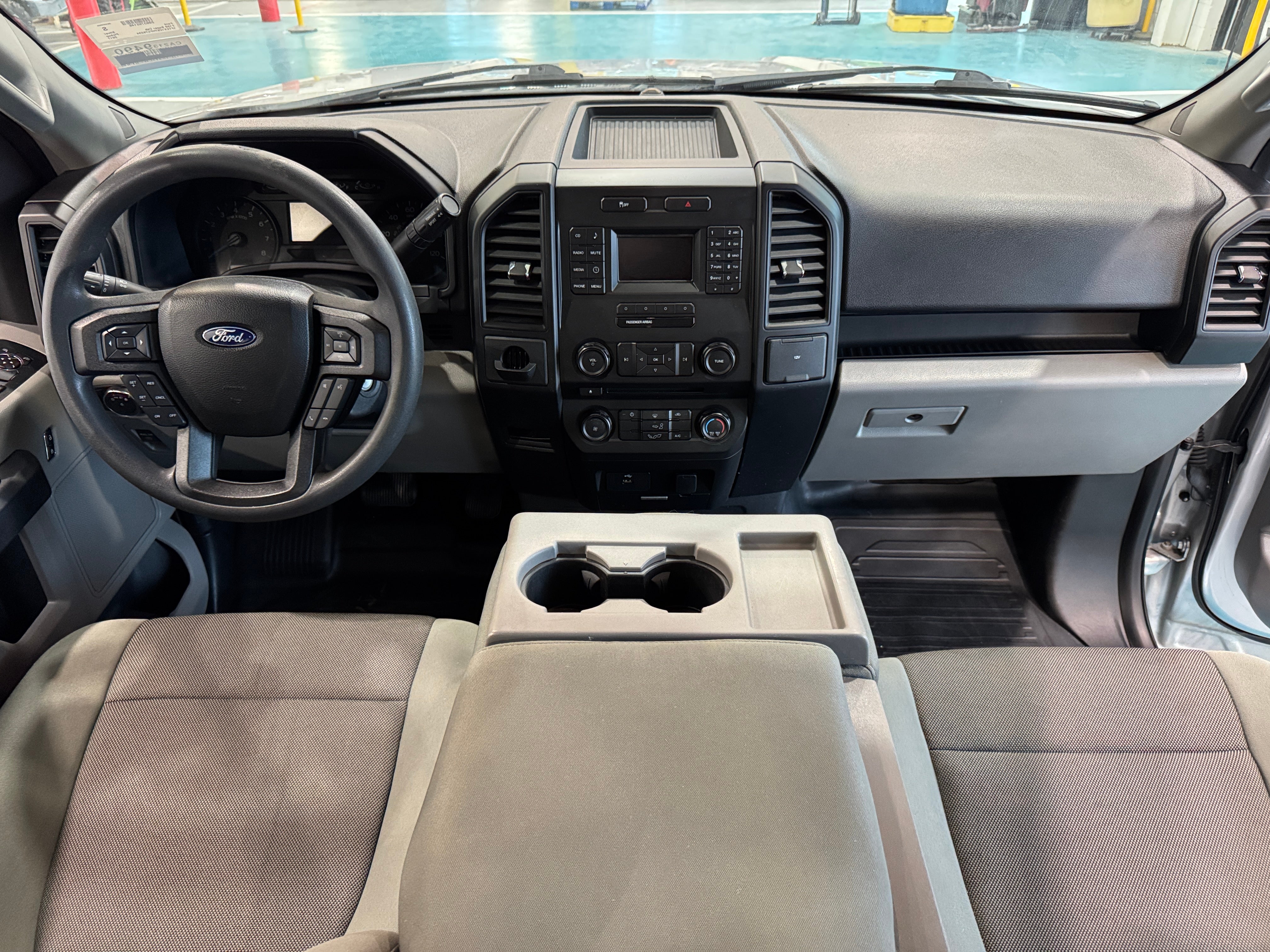 2017 Ford Econoline E-150 3