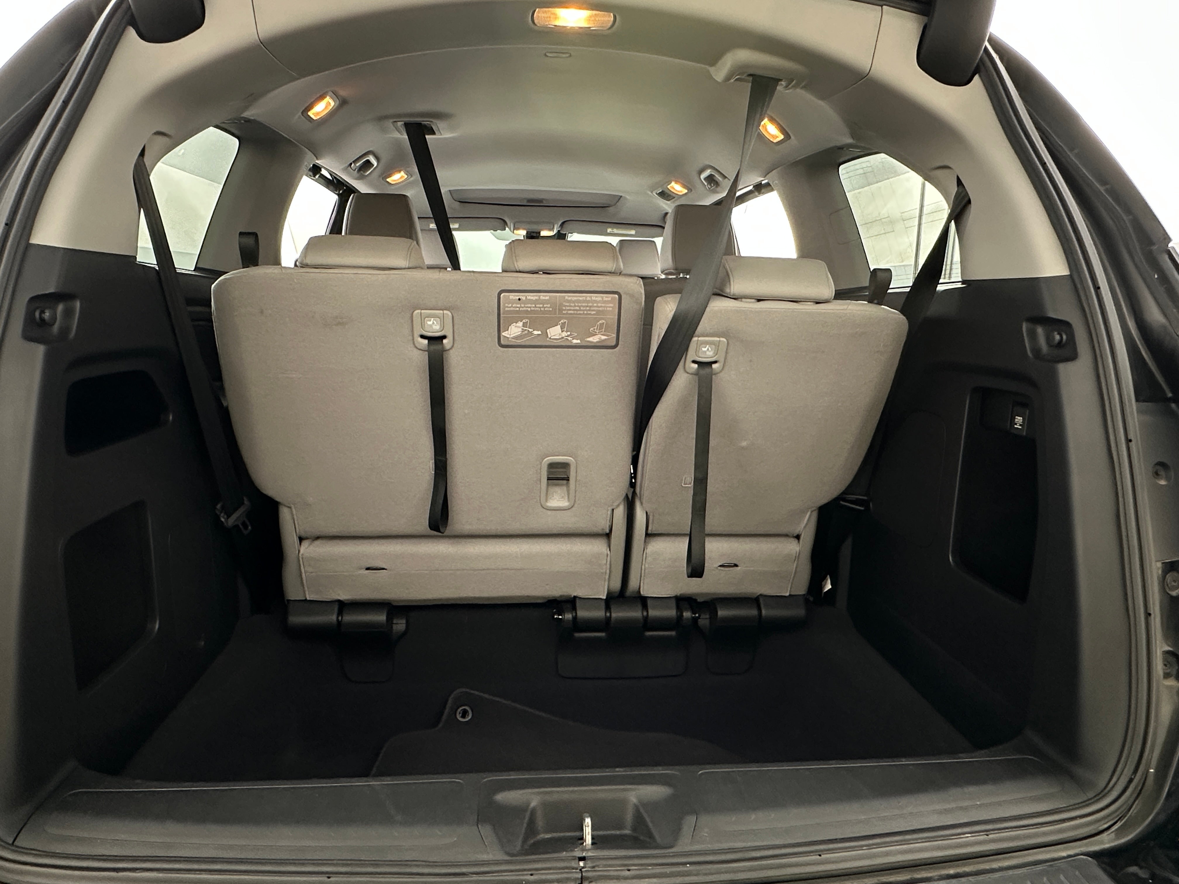 2020 Honda Odyssey EX-L 6