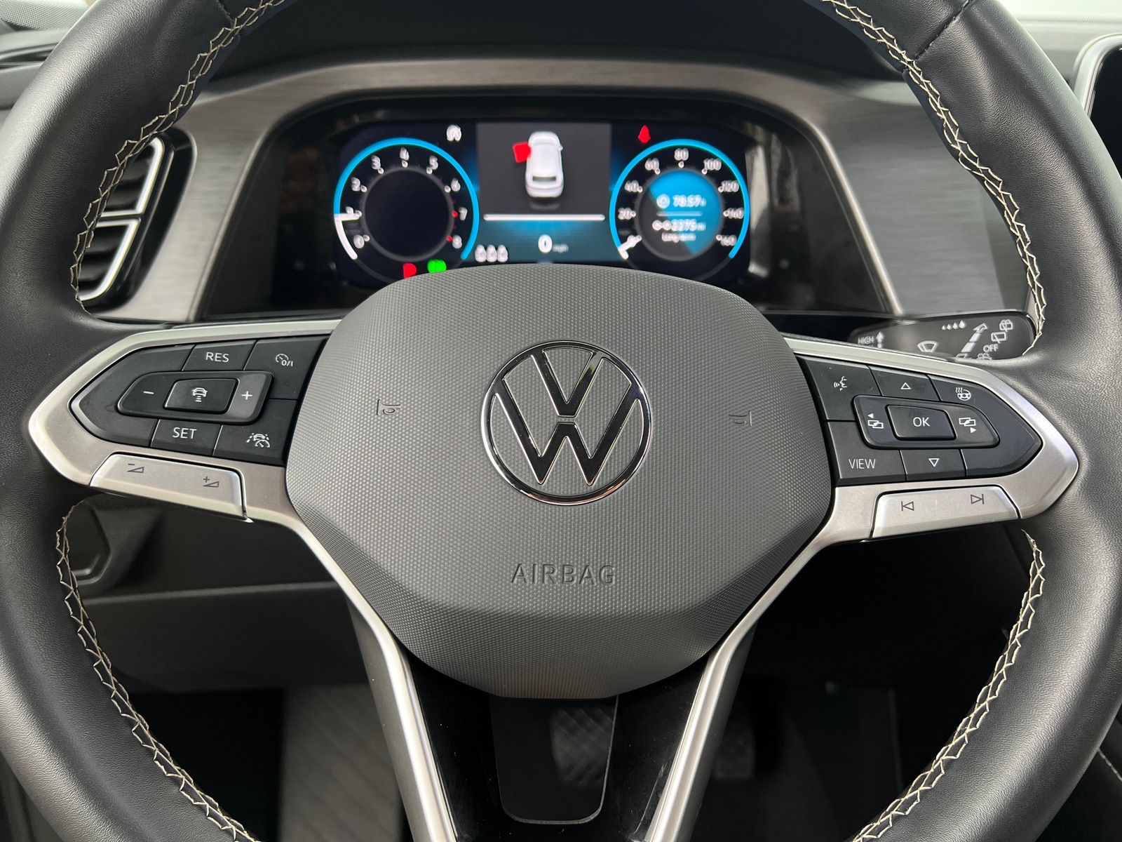 Thumbnail: 2024 Volkswagen Atlas - 4
