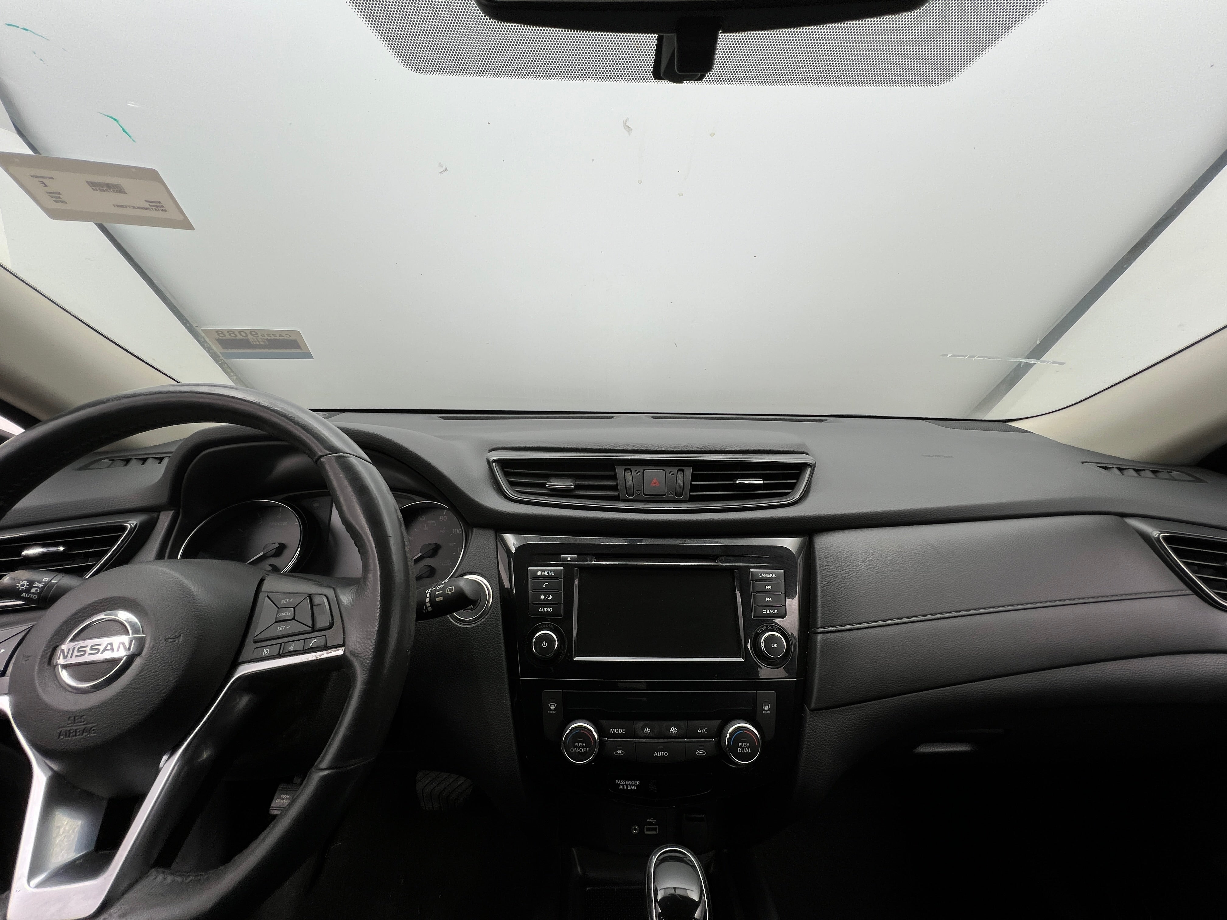 2018 Nissan Rogue SV 3
