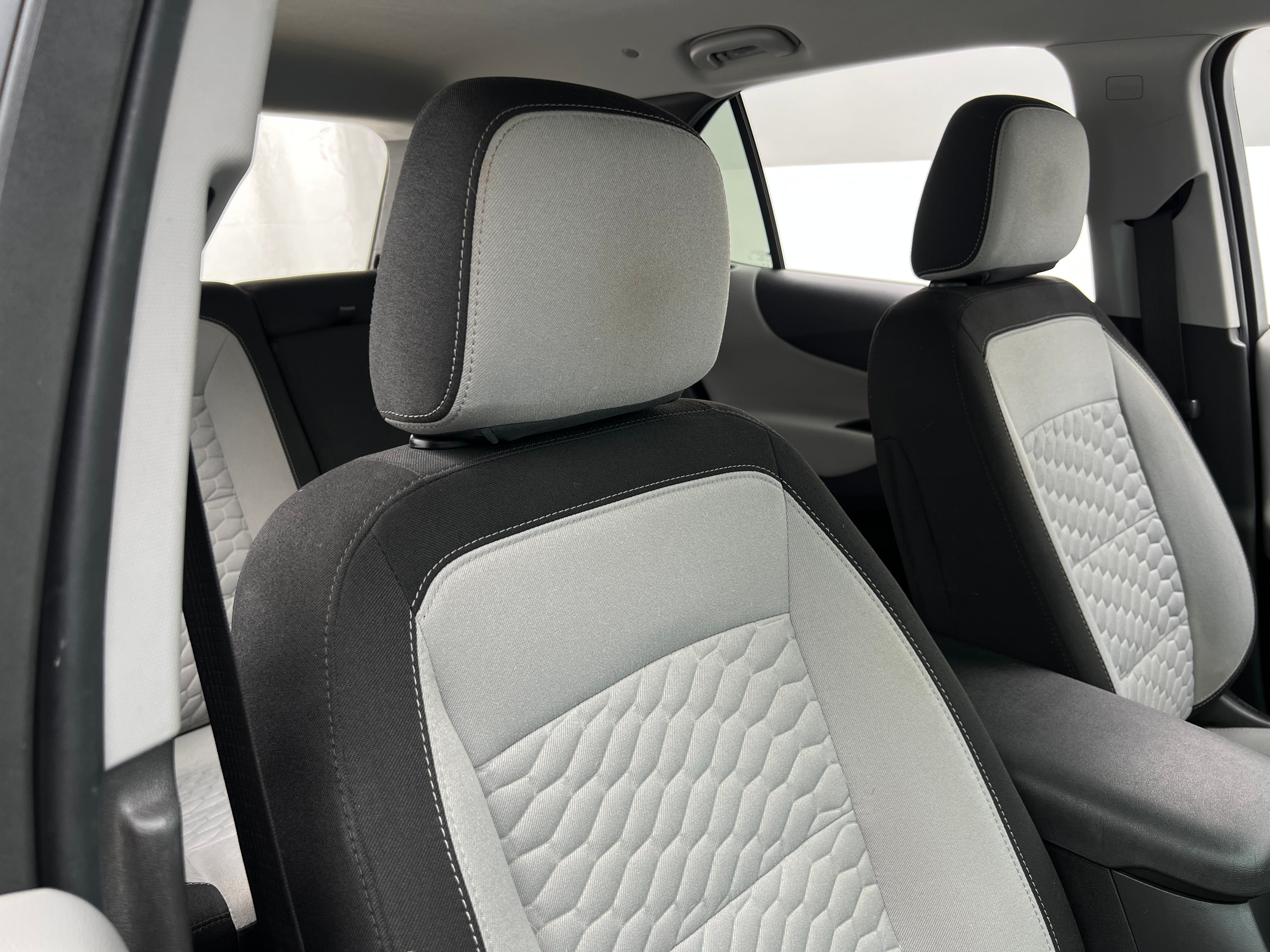 2021 Chevrolet Equinox LT 2