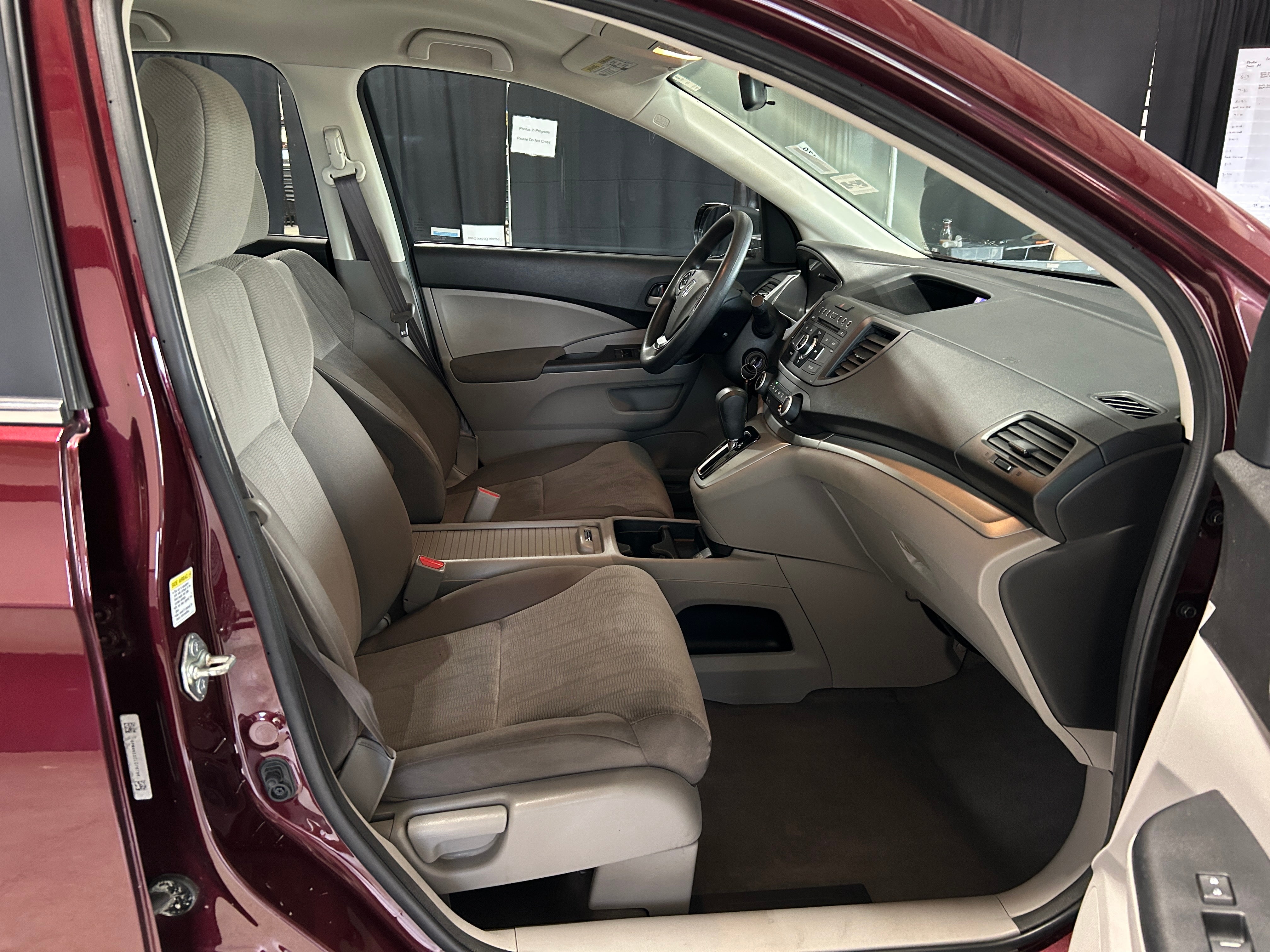 2014 Honda CR-V LX 2