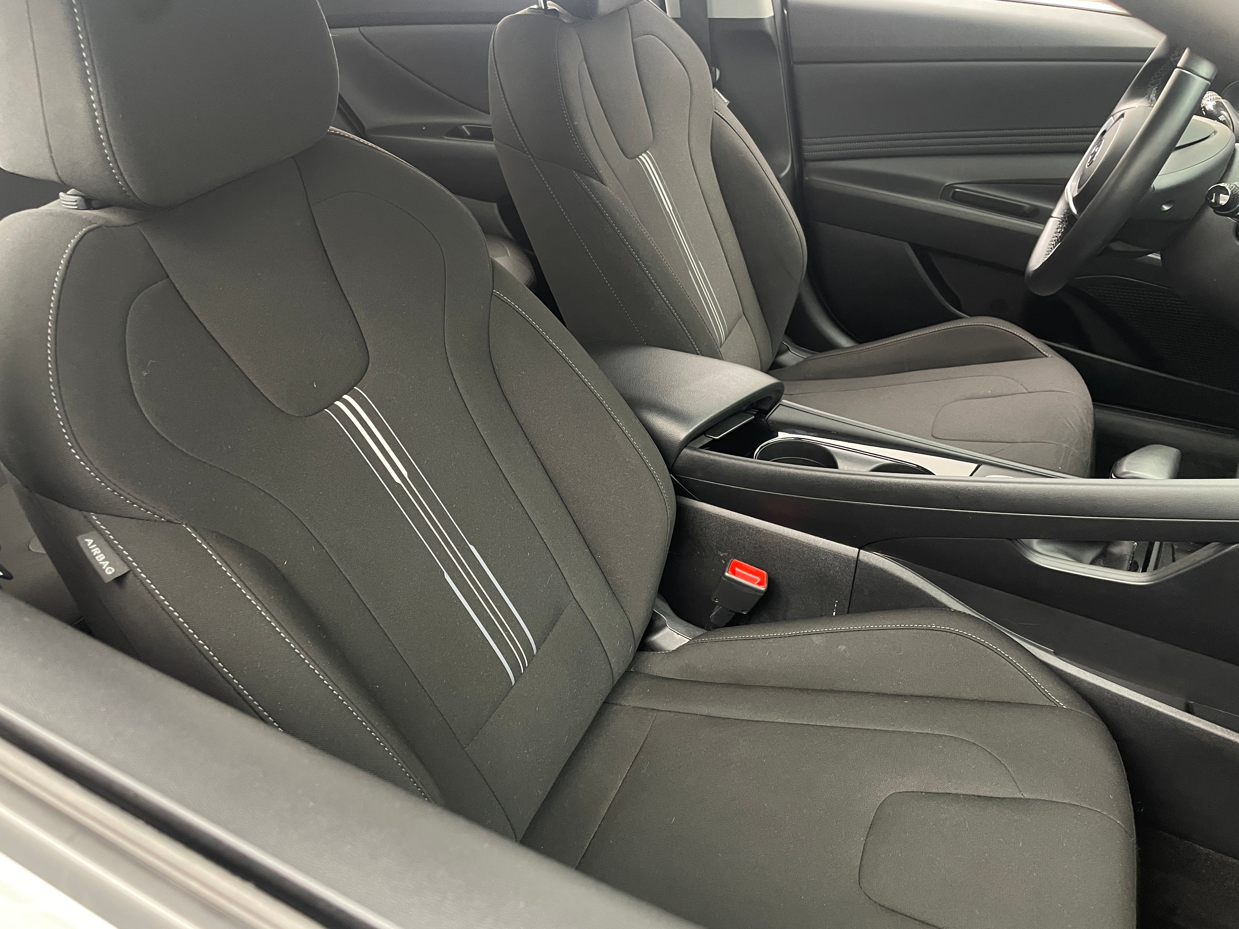 Thumbnail: 2023 Hyundai Elantra - 2