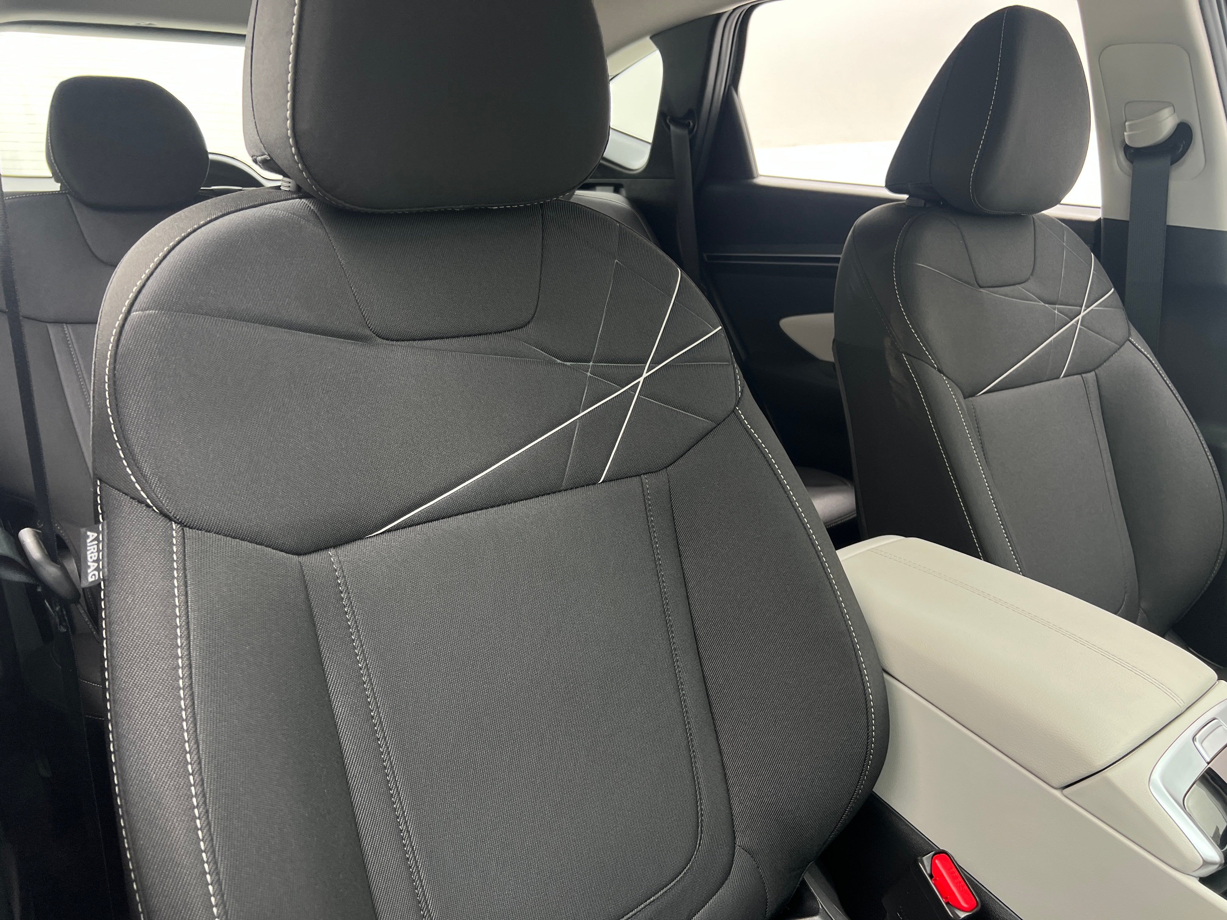 2024 Hyundai Tucson SE 2