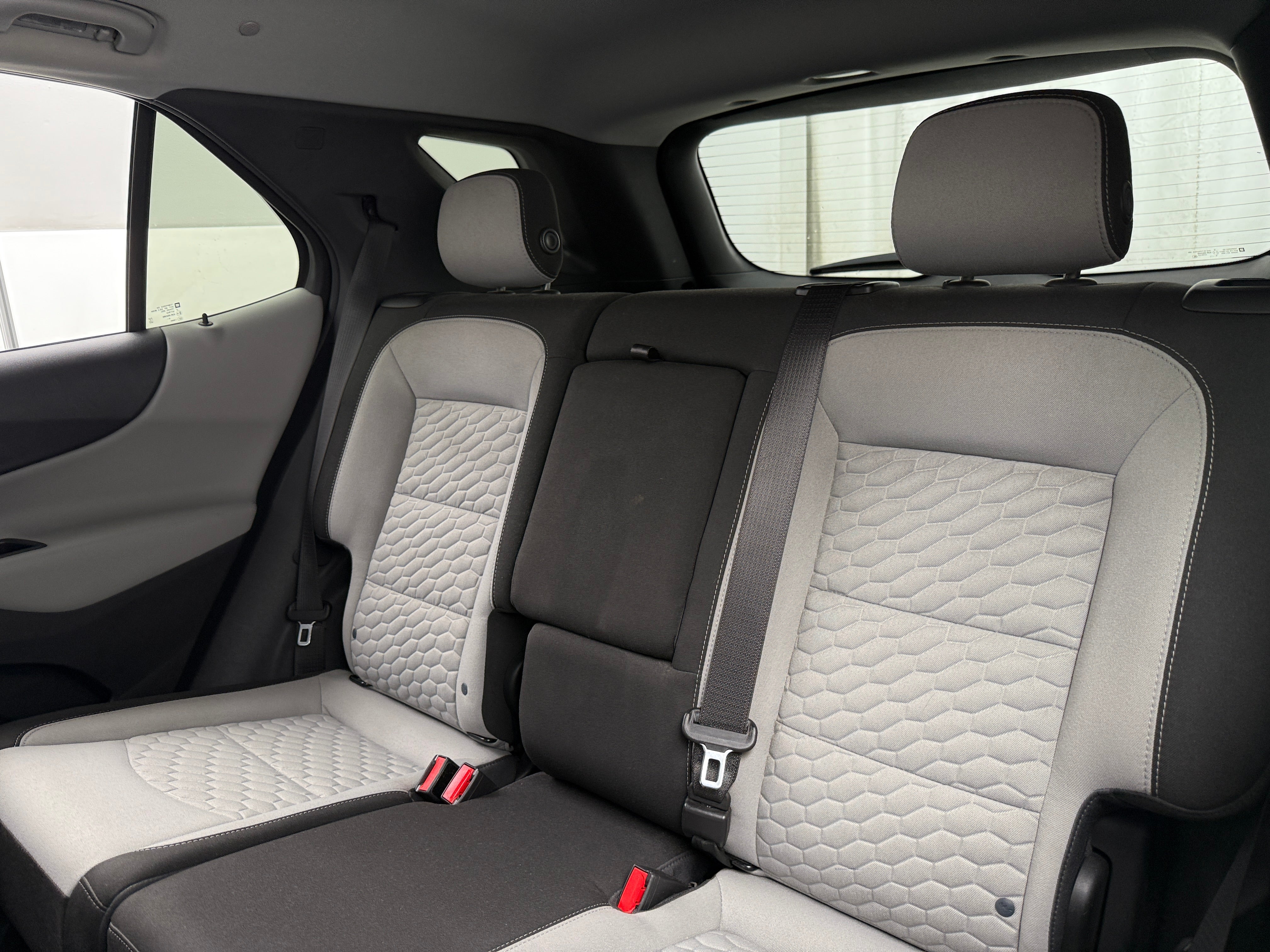 2020 Chevrolet Equinox LS 6