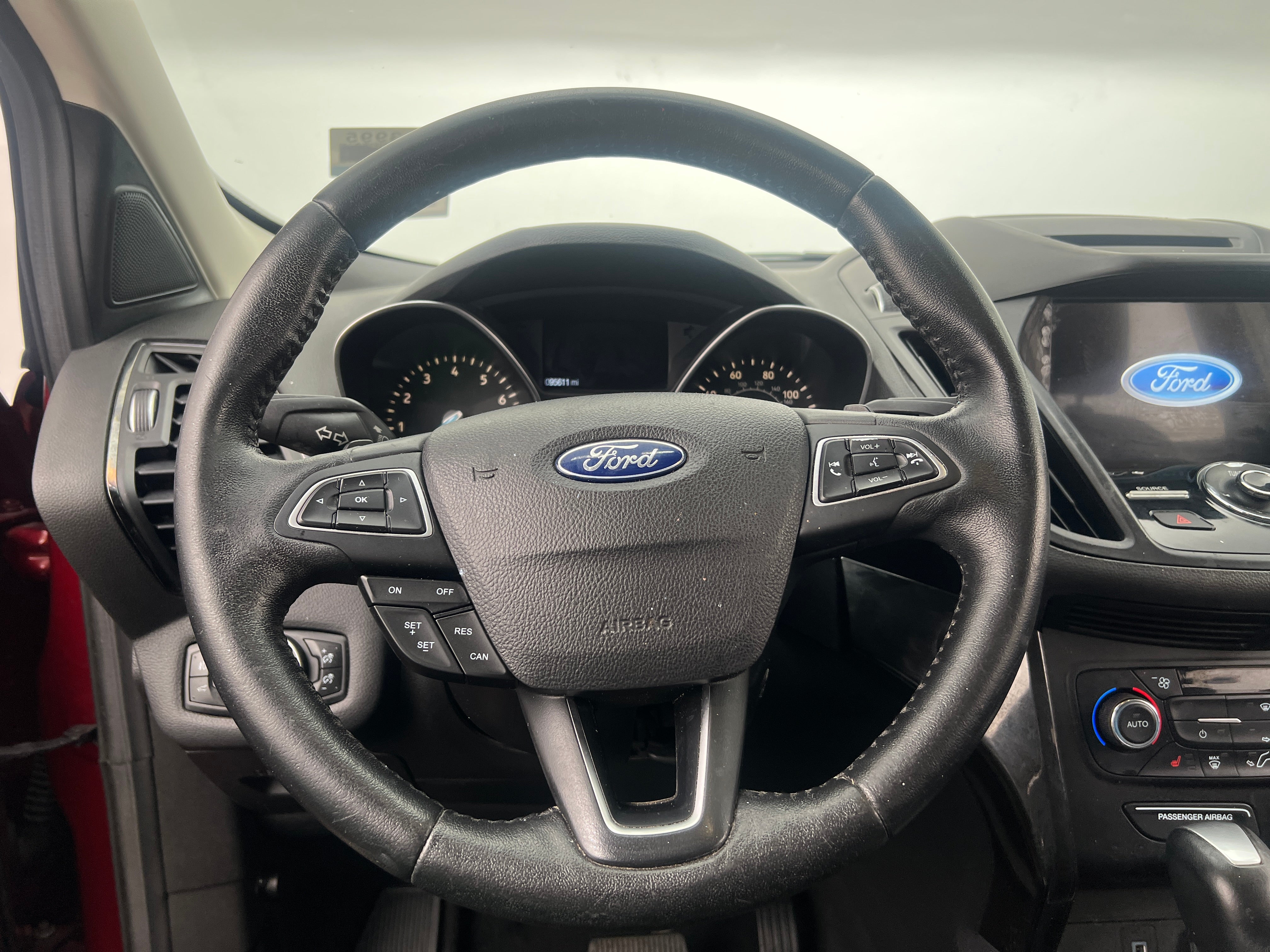 2017 Ford Escape Titanium 4