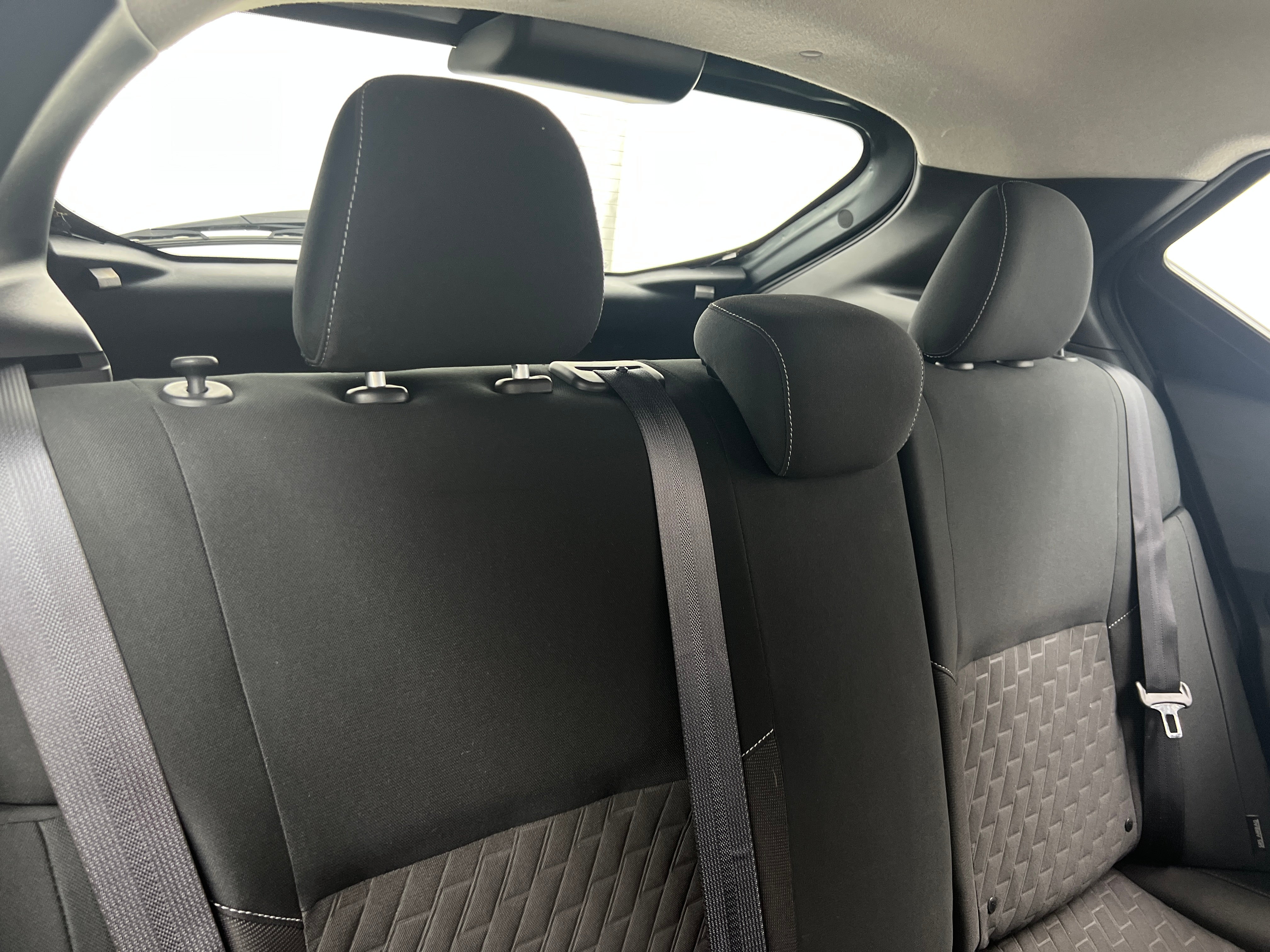 2021 Nissan Kicks S 6