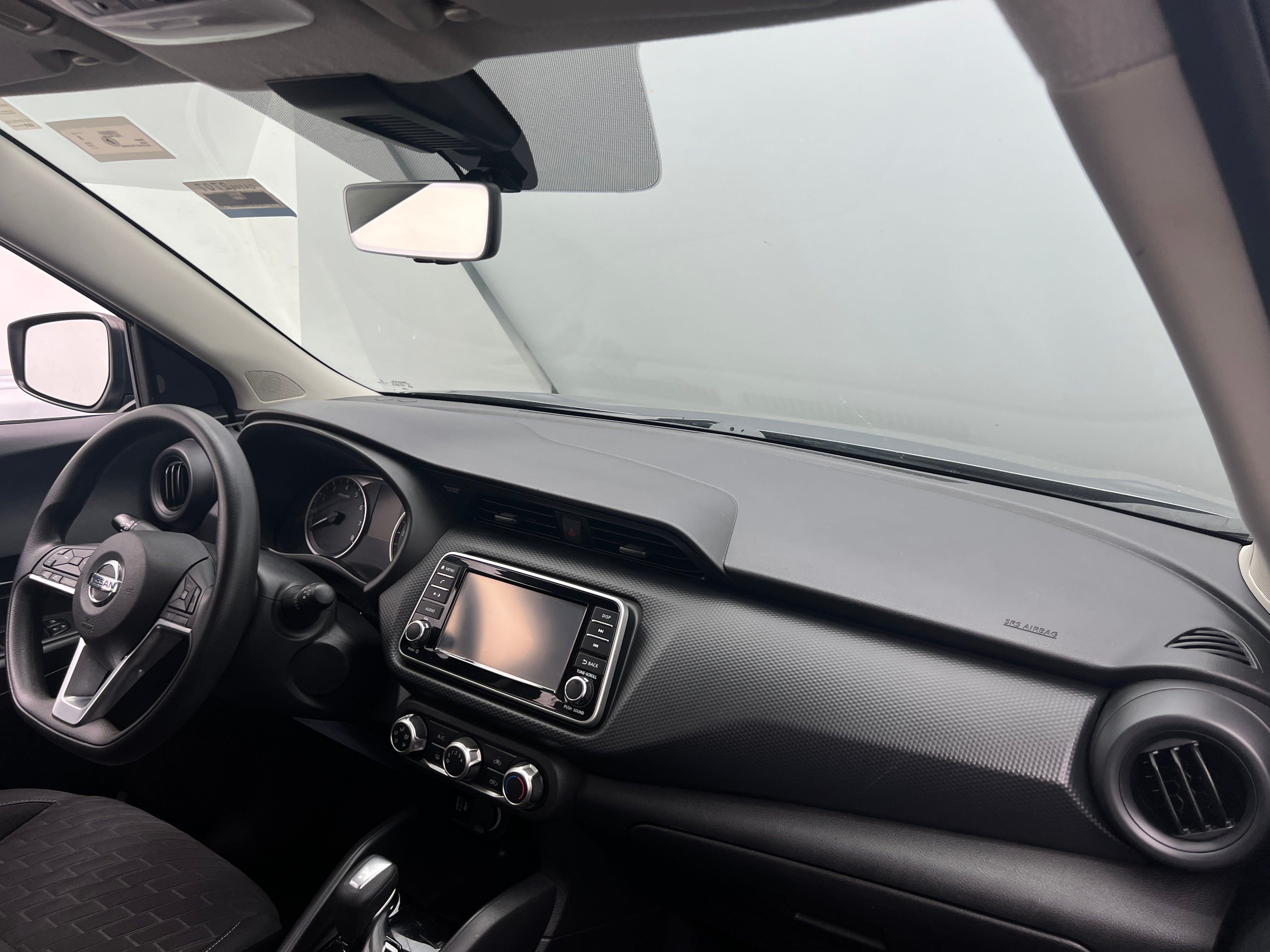 2021 Nissan Kicks S 3