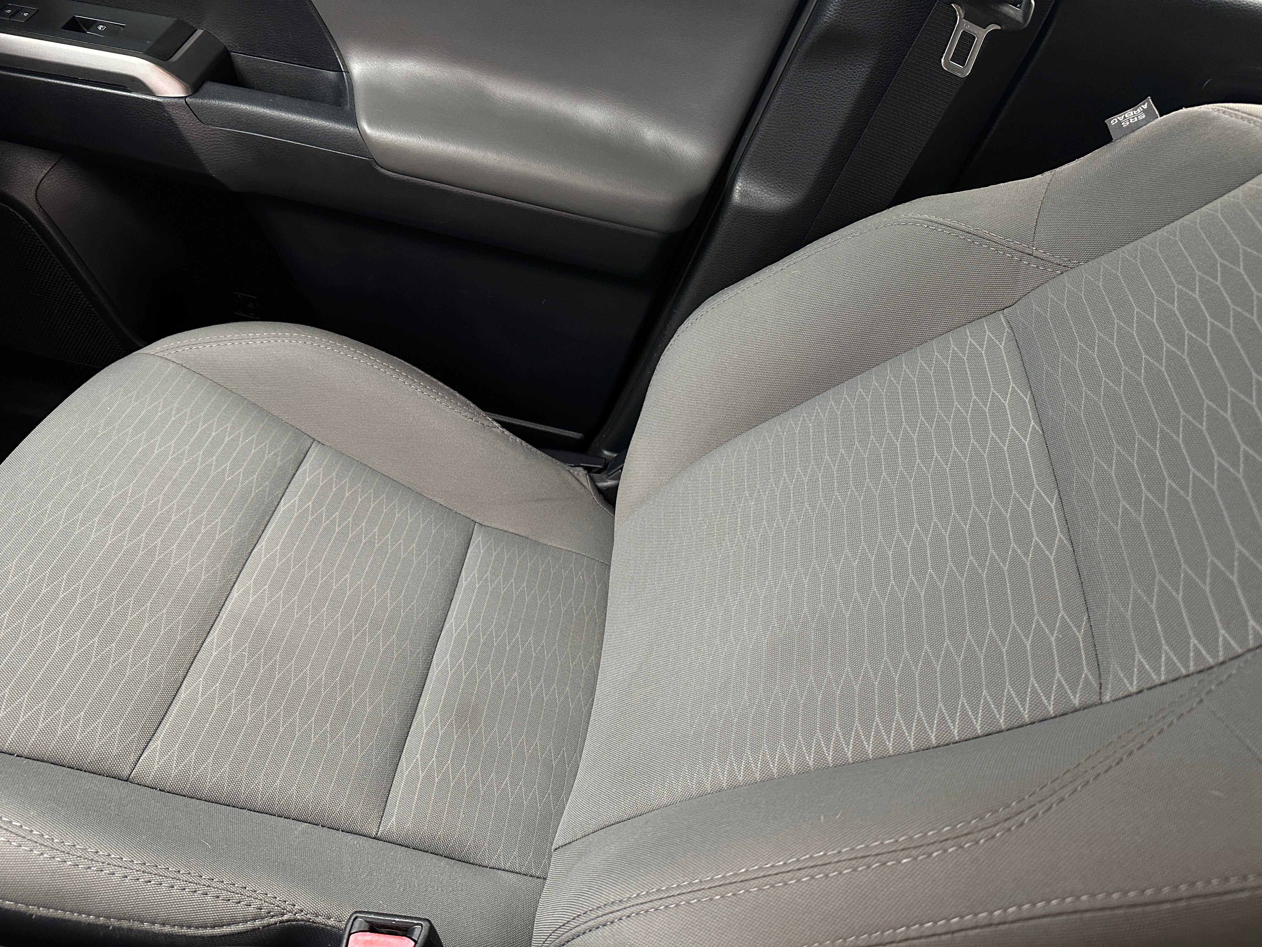 2018 Toyota Tacoma SR5 2