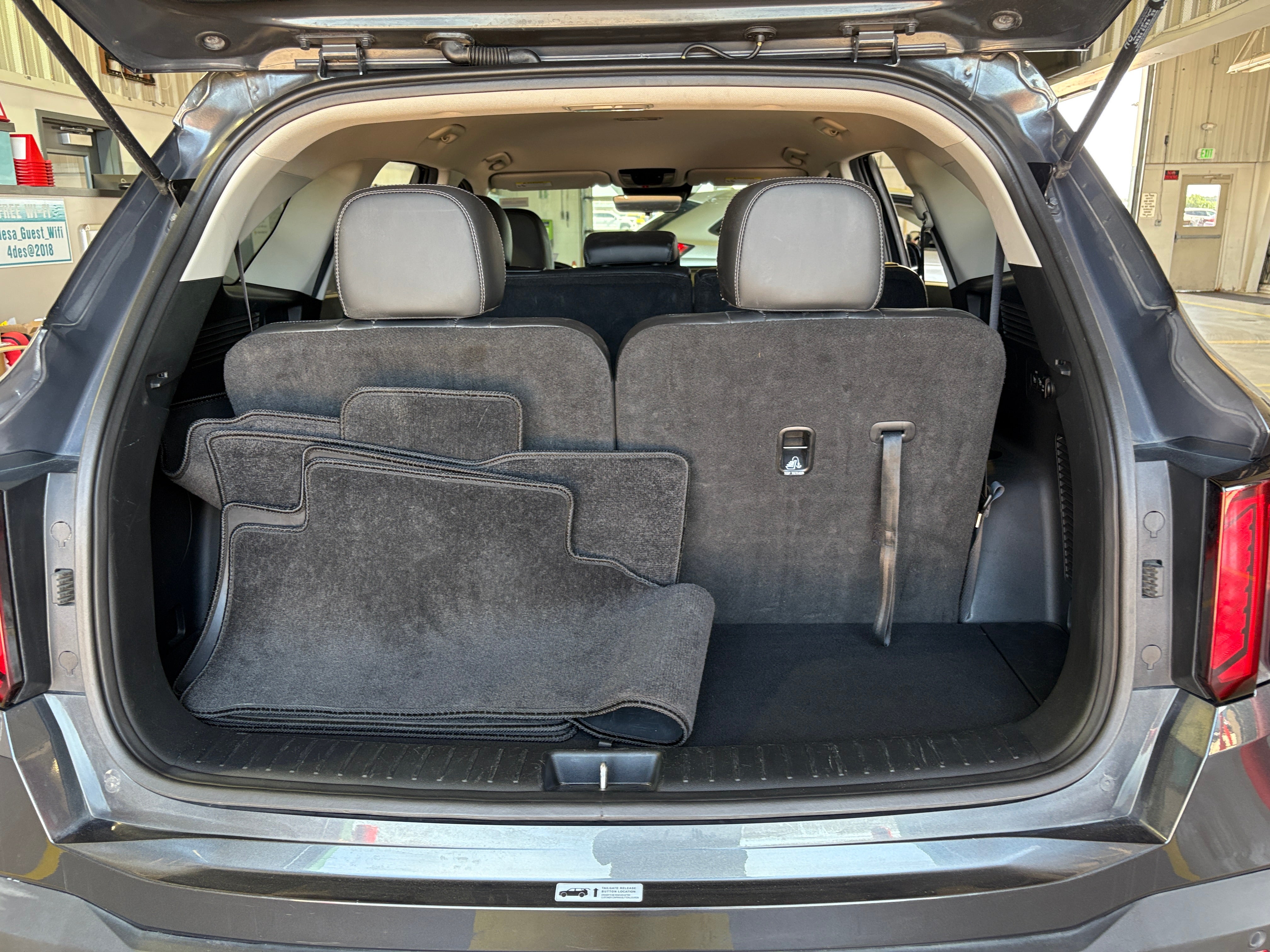 2024 Kia Sorento S 6