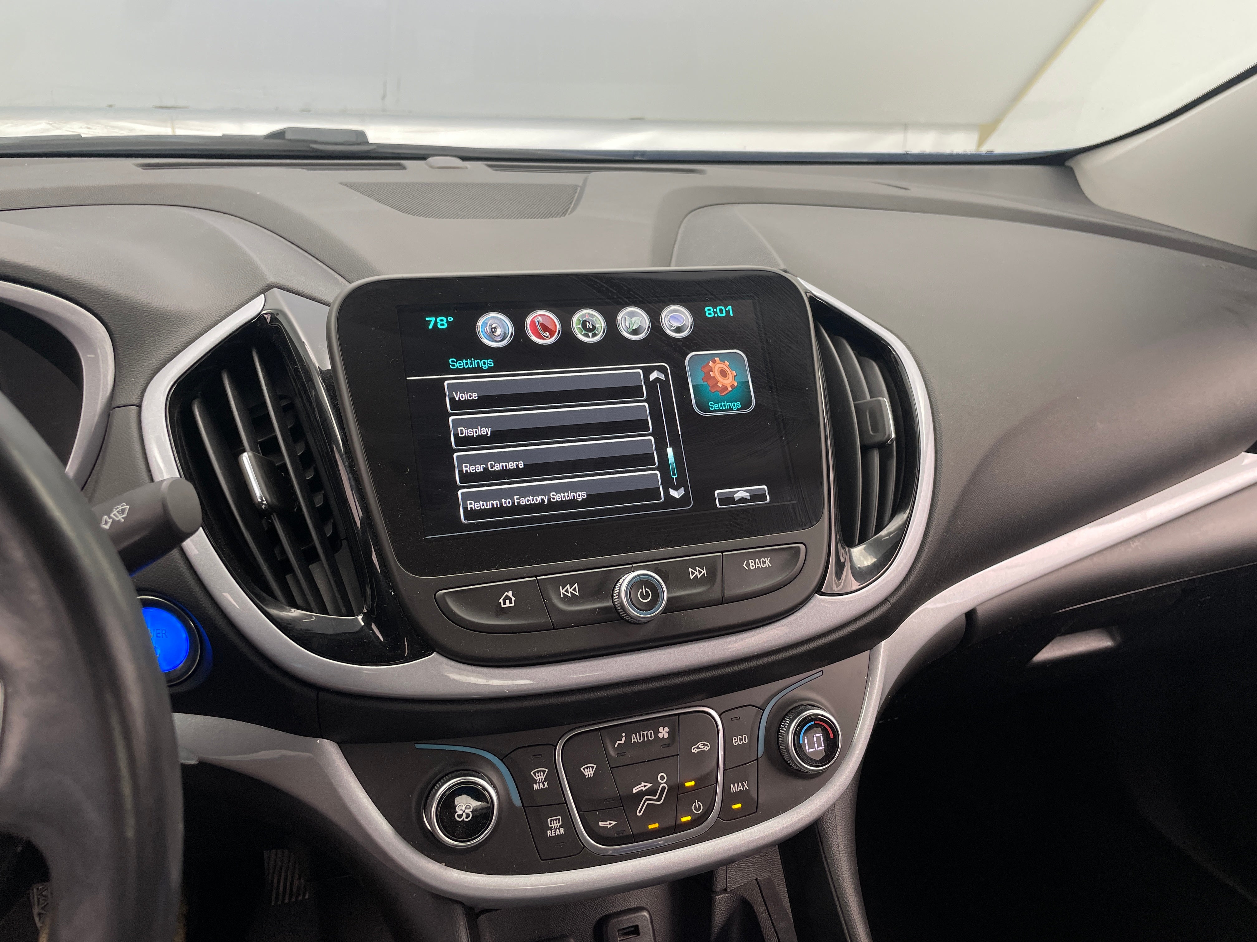 2017 Chevrolet Volt LT 4