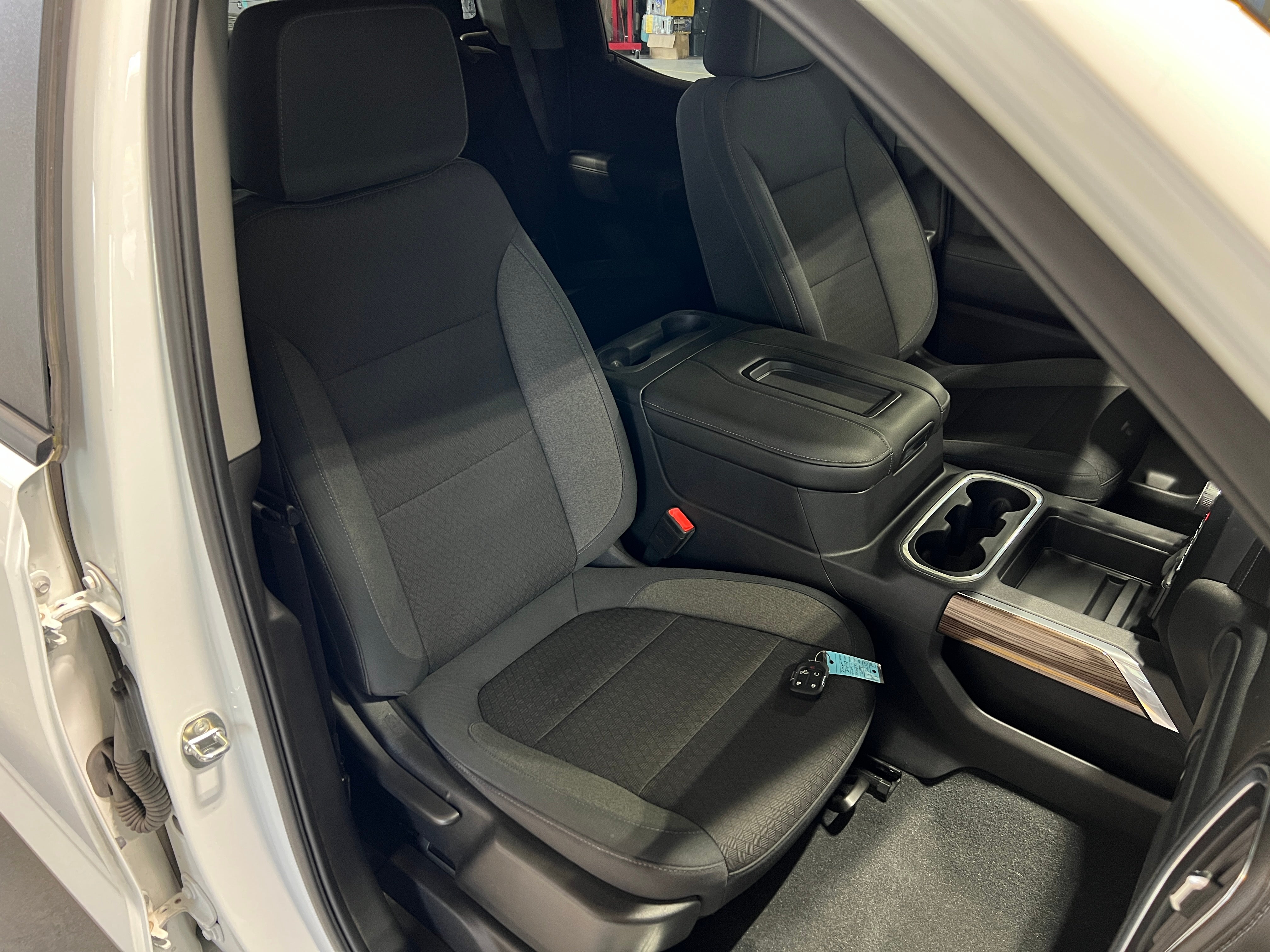Thumbnail: 2019 Chevrolet Silverado 1500 - 2